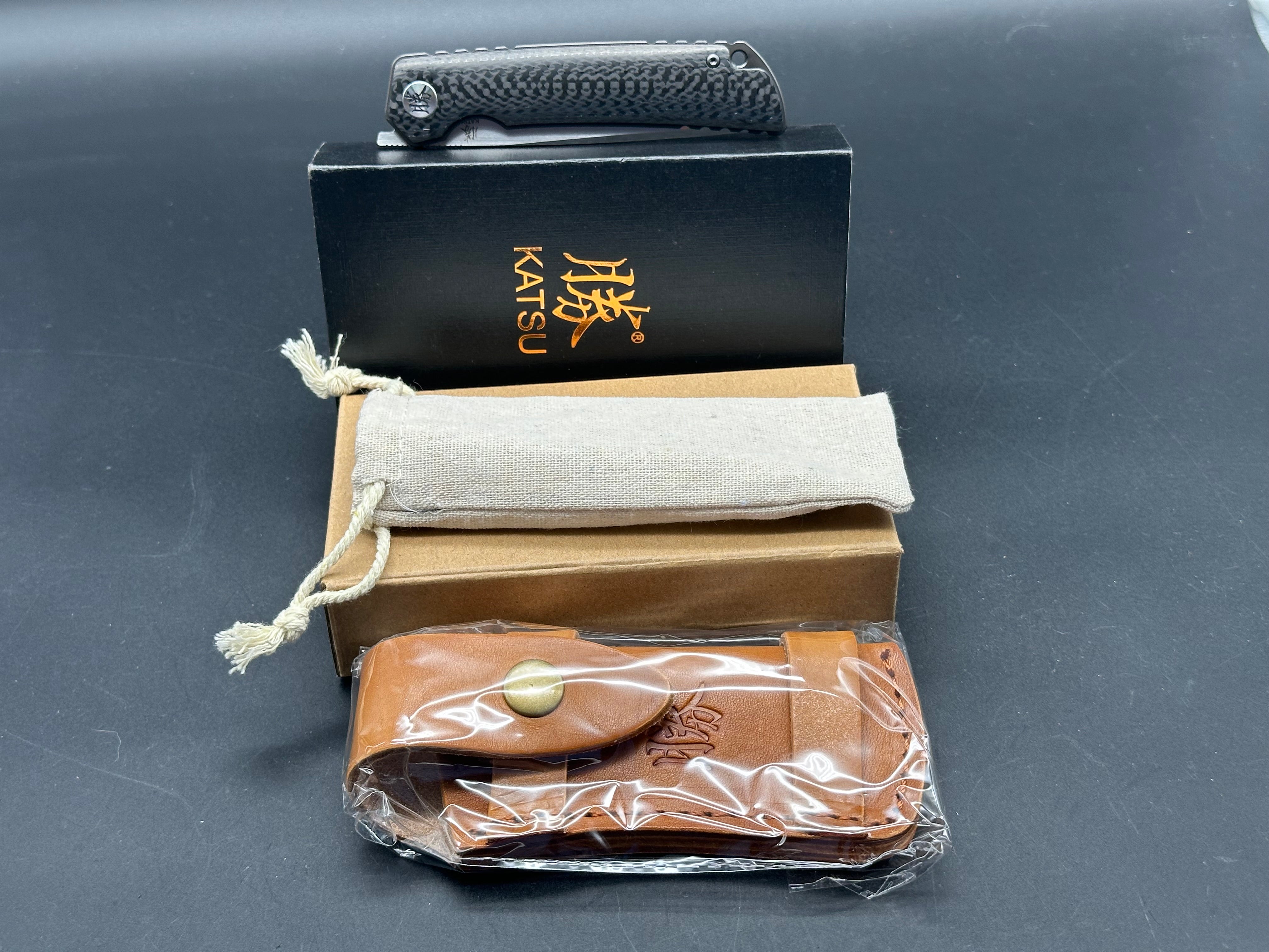 KATSU CK01, Carbon Fiber Handle & 154CM Steel Blade, Leather Sheath