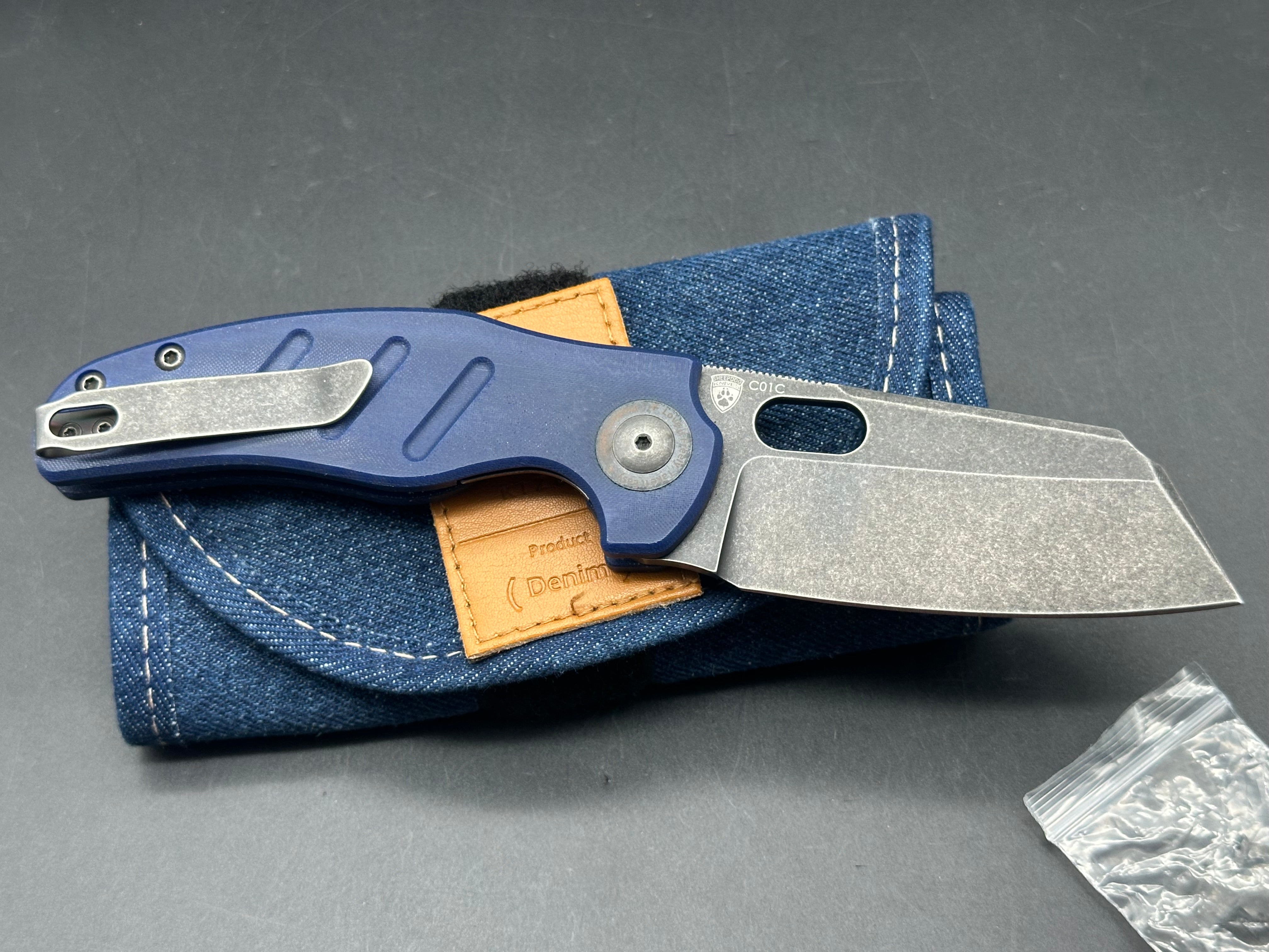Kizer sheepdog blue micarta