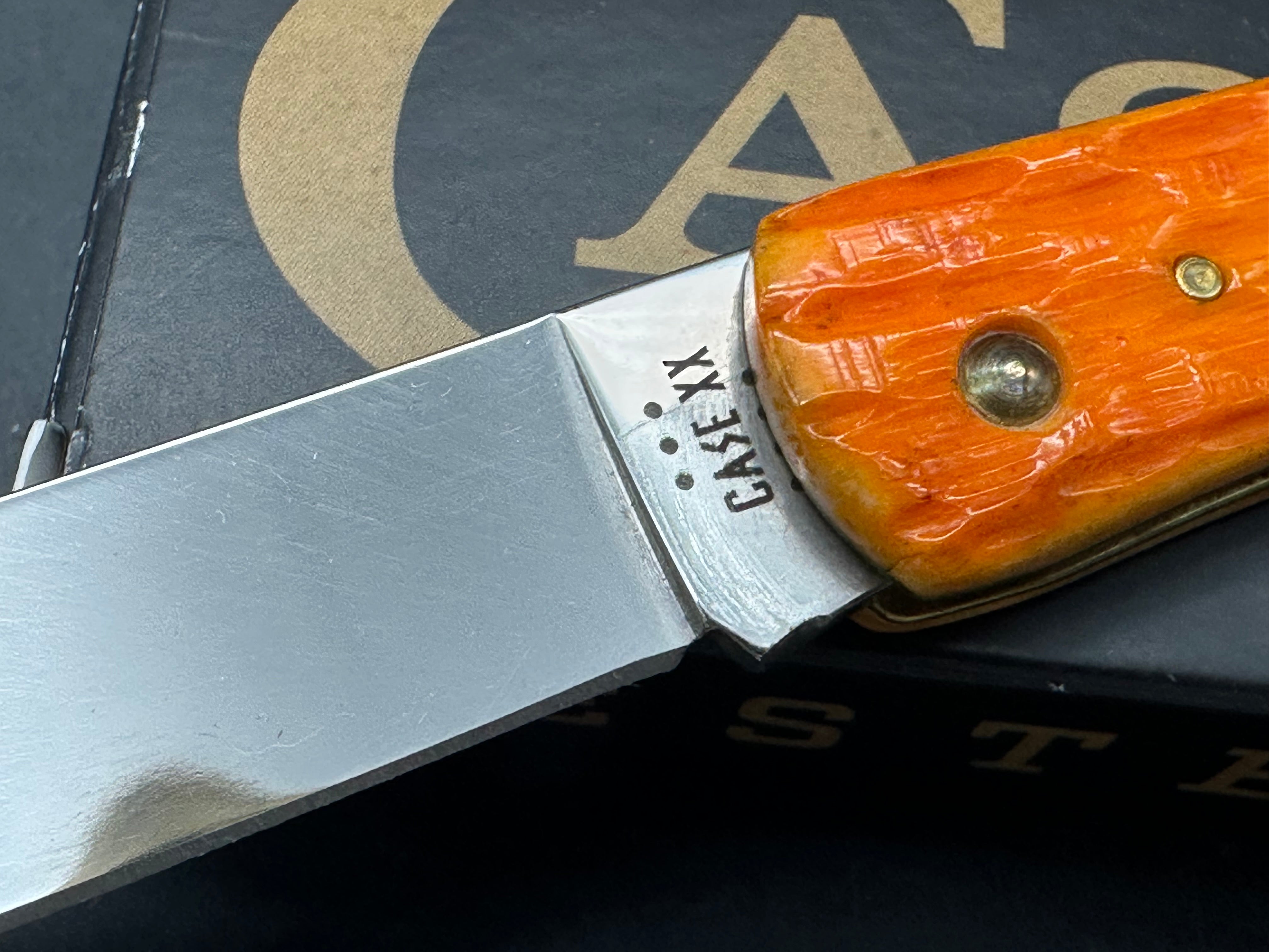 Case Sodbuster Jr persimmon orange bone stainless steel