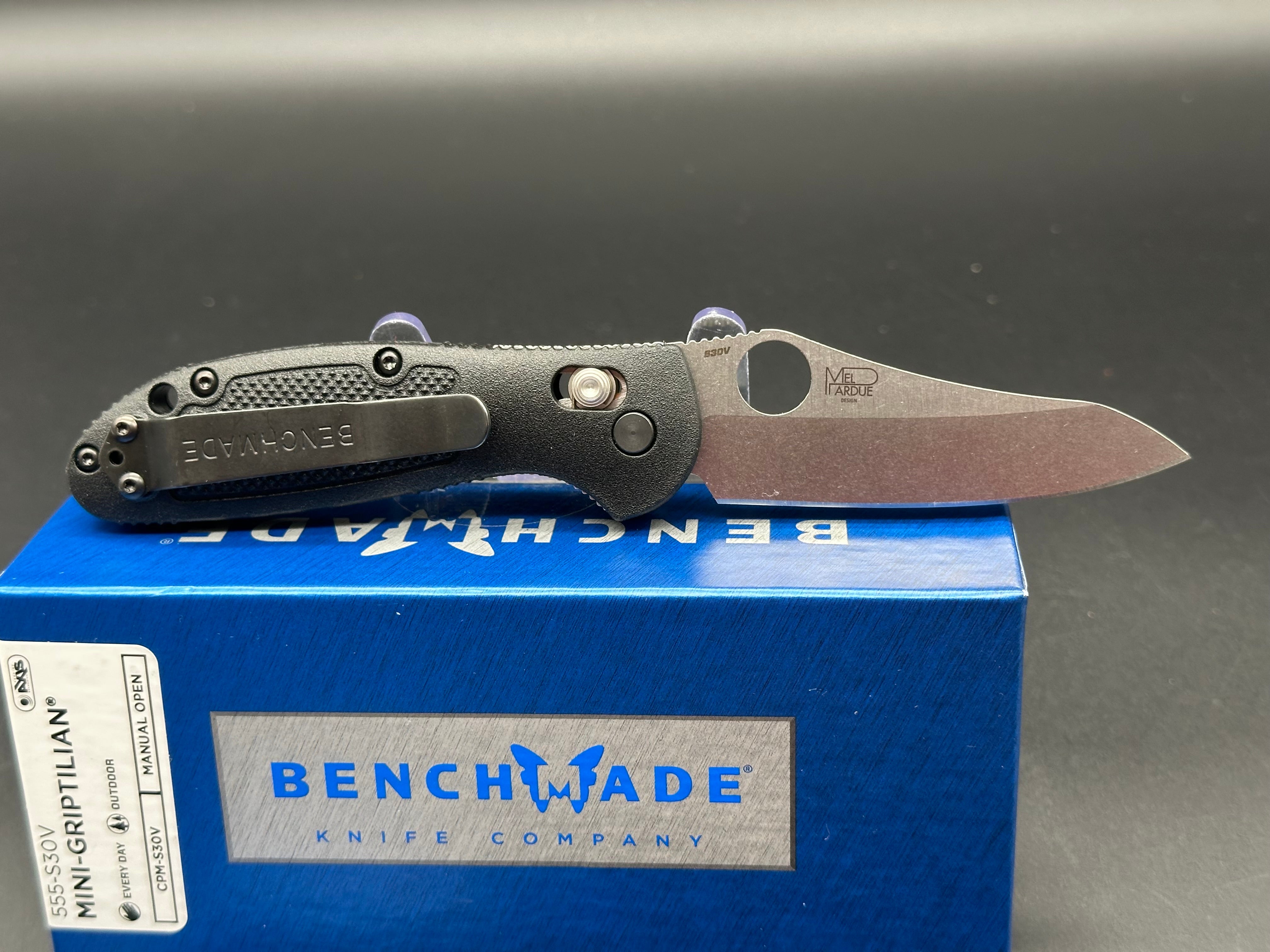 Benchmade Mini Griptilian, 2.91" S30V Sheepsfoot Blade with Black Grivory Handle