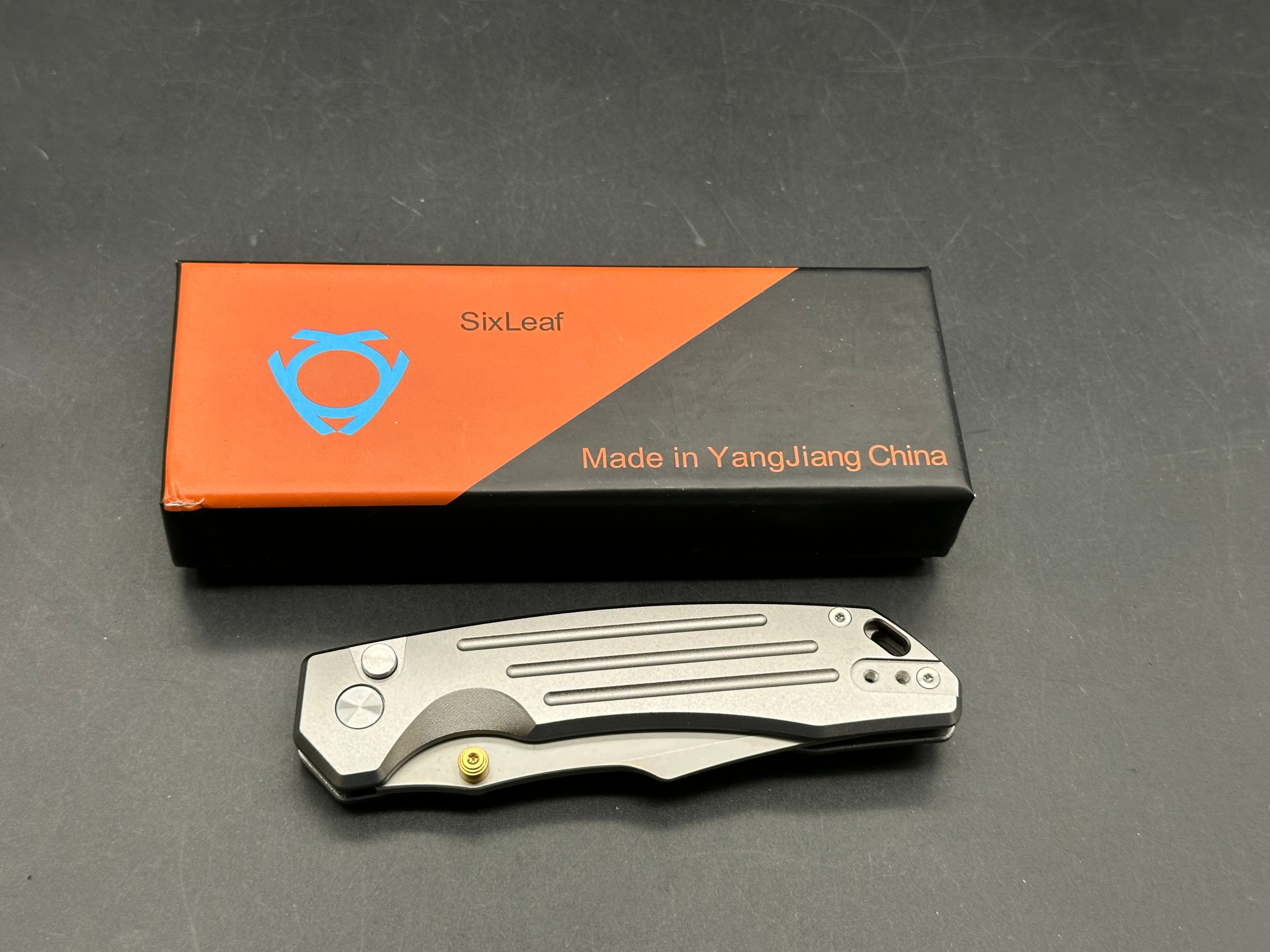 Sixleaf SL-82 14c28N steel Aluminum with button lock