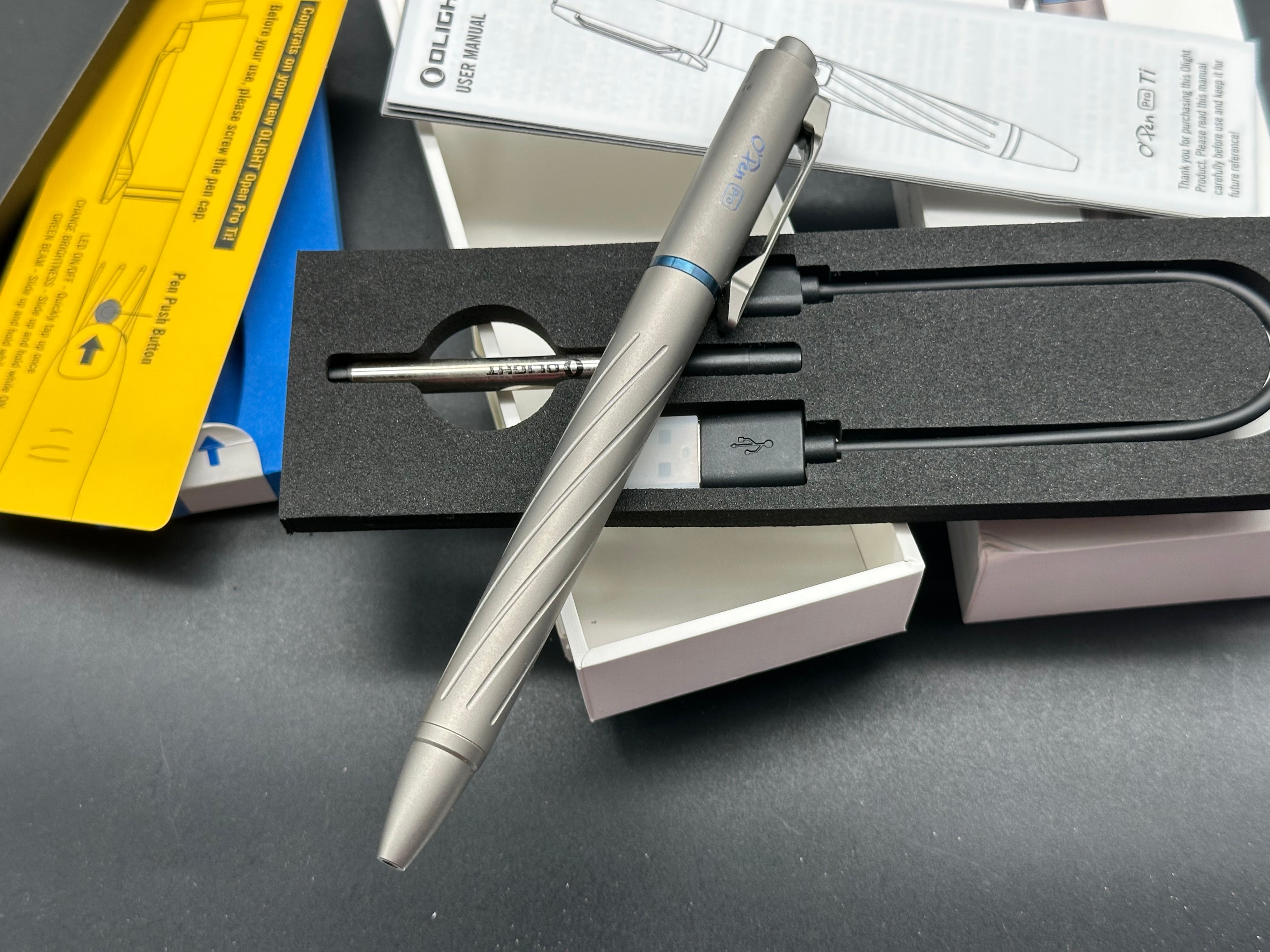 OLIGHT O'Pen Pro Titanium