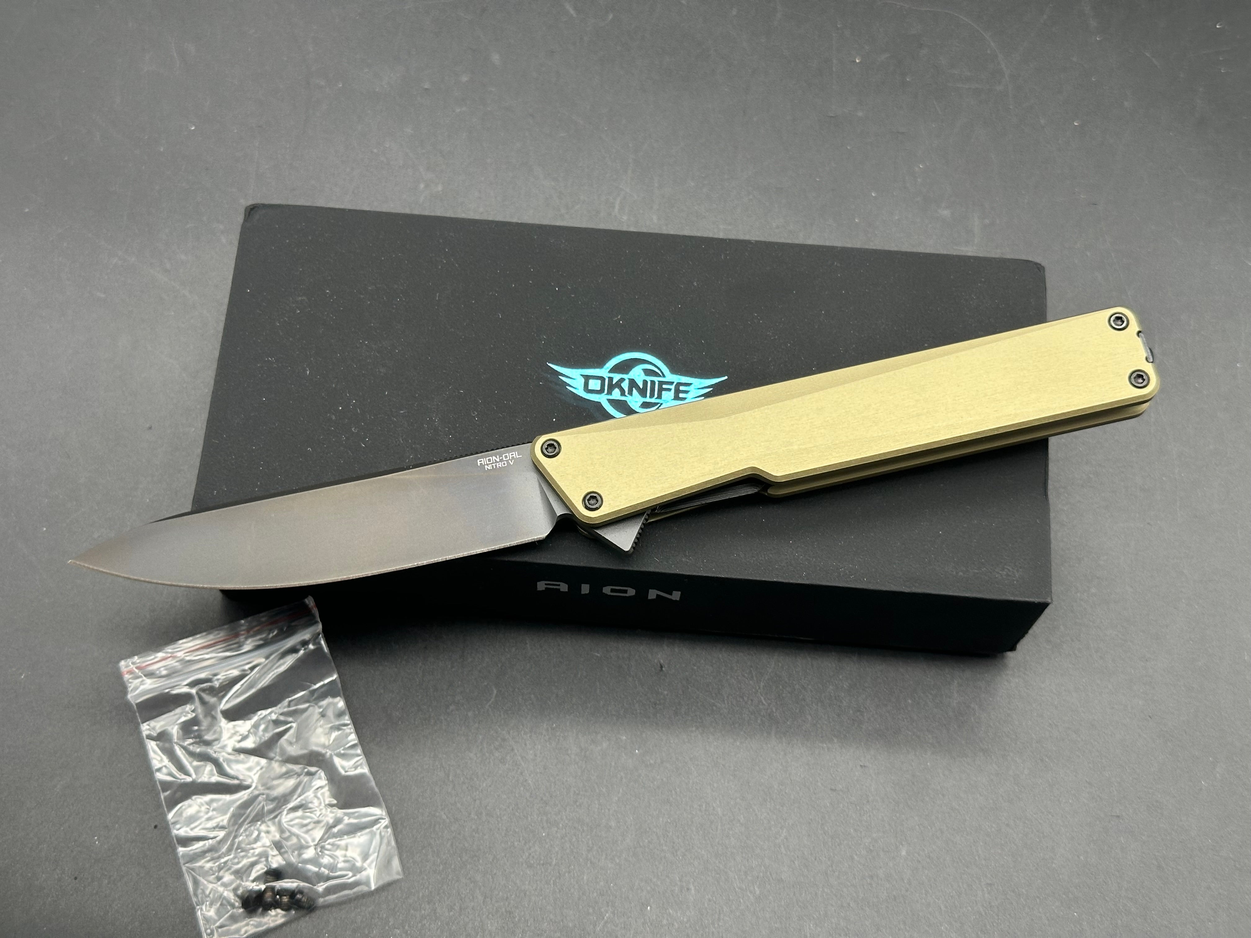 Oknife Arion green OAL aluminum handle / NitroV blade