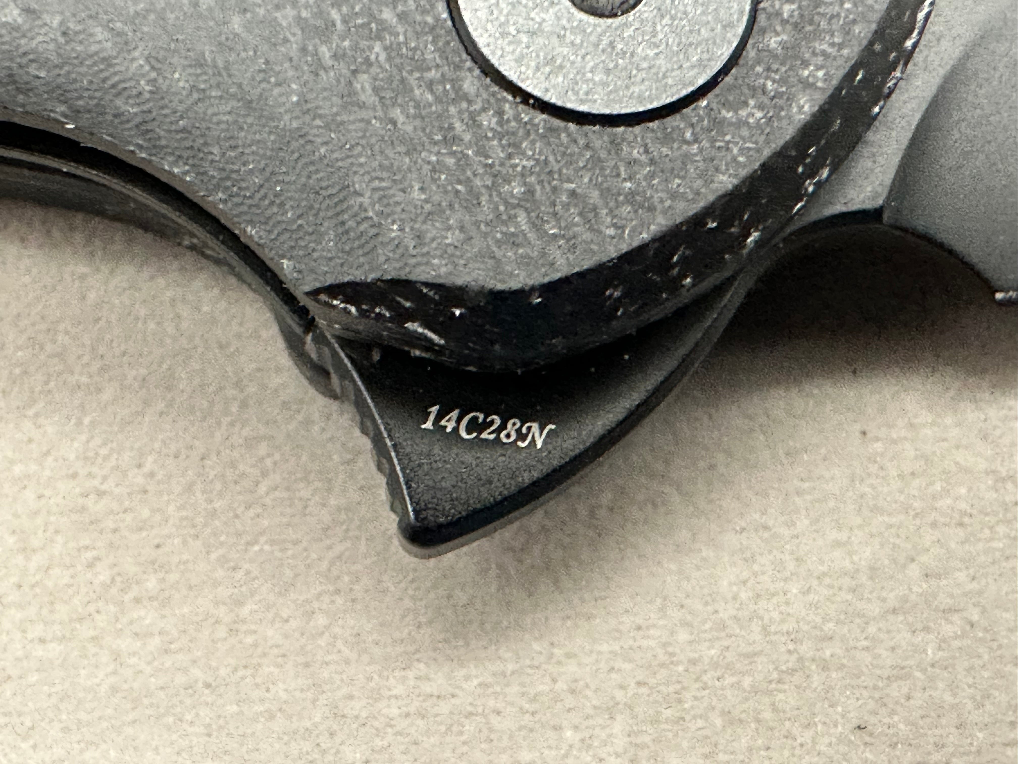 Trivisa Knives Lacerta Folder 3.34" Black Blade of 14C28N, Black Micarta Hande liner lock Flipper