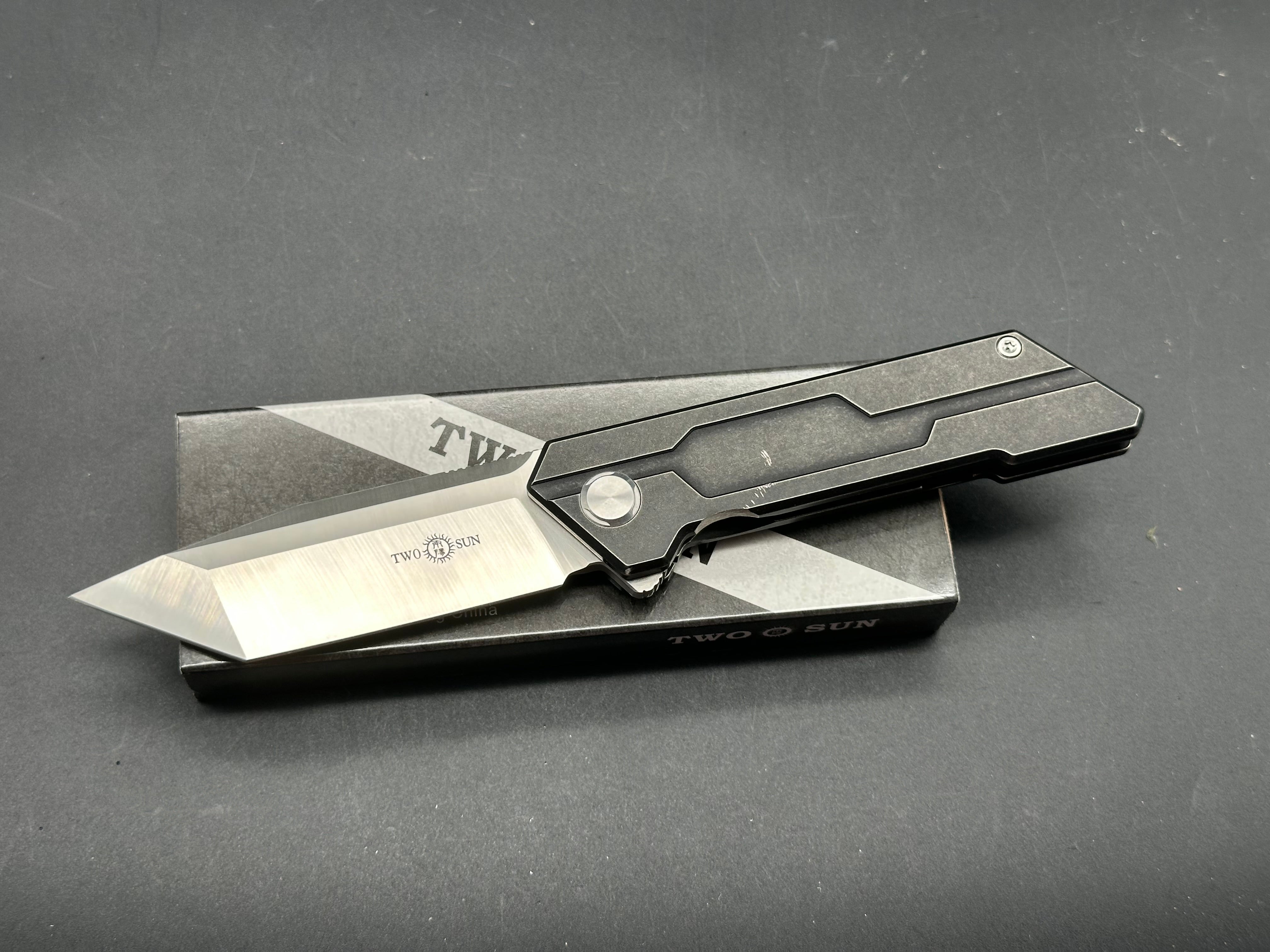 TWOSUN TS38-M390 FOLDING POCKET KNIFE TC4 TI ALLOY HANDLE PLAIN M390 BLADE