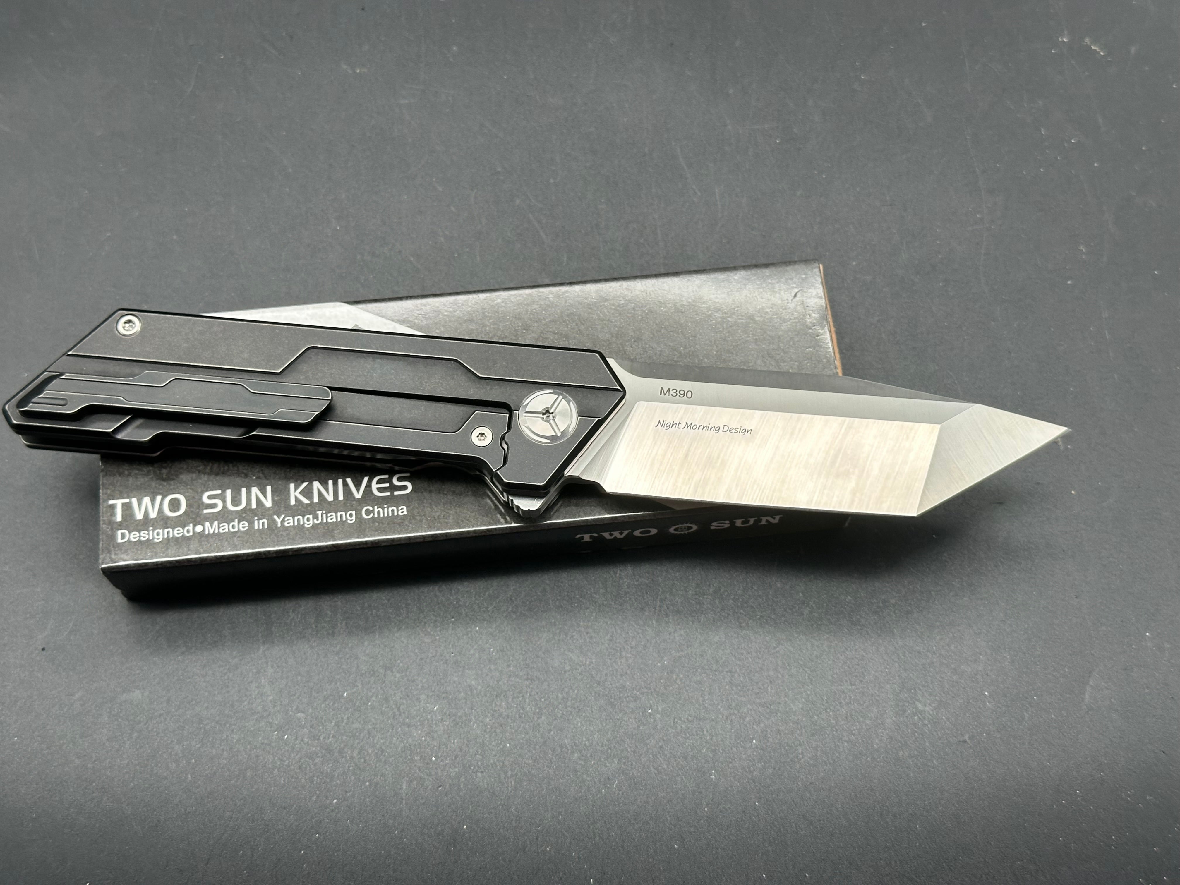 TWOSUN TS38-M390 FOLDING POCKET KNIFE TC4 TI ALLOY HANDLE PLAIN M390 BLADE