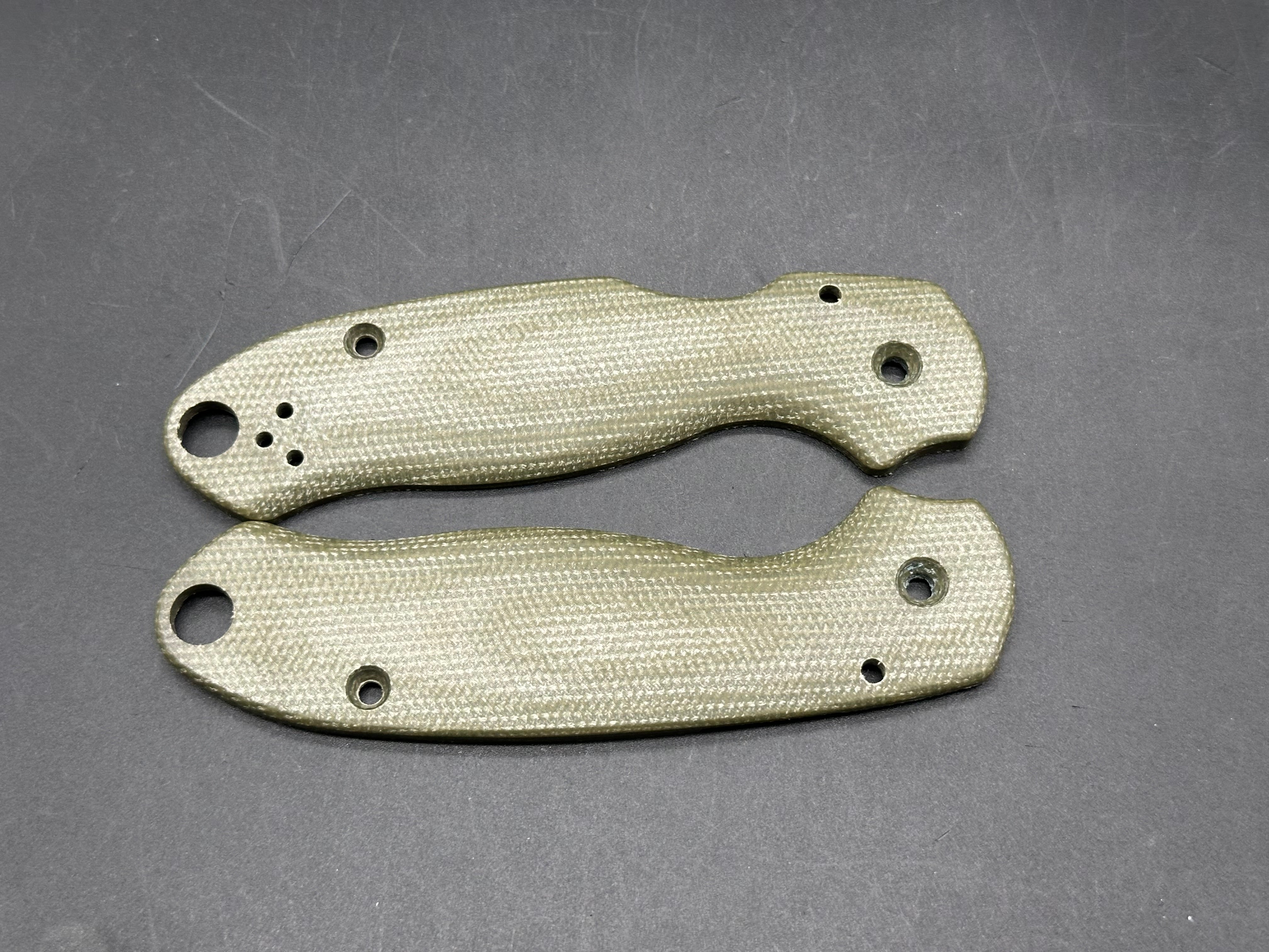 Spyderco Para 3 Replacement Scales in OD Green Micarta. These DO NOT fit the Lightweight Version nor the CruCarta Version