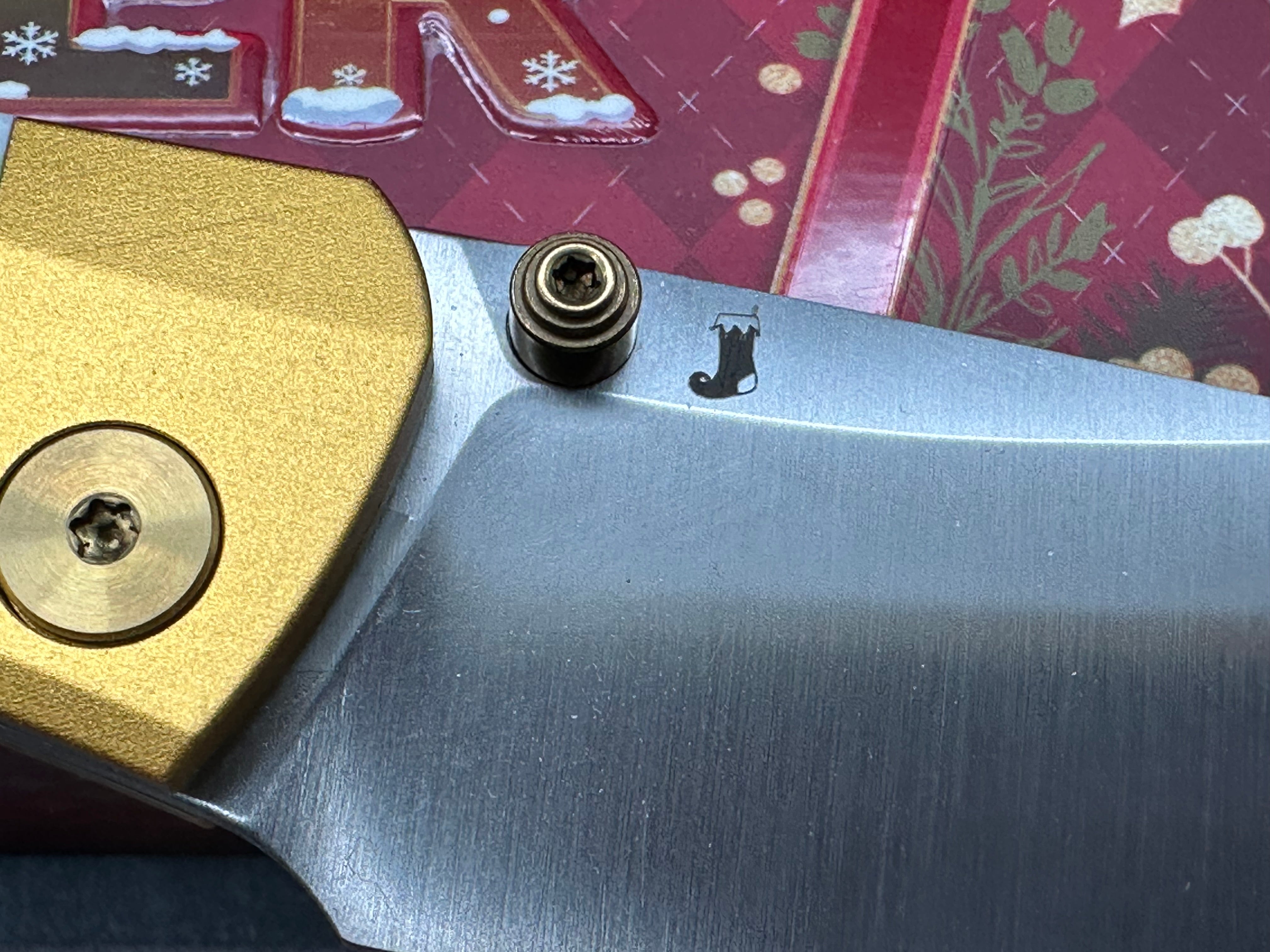 Kizer Mini Momo Christmas edition S45VN