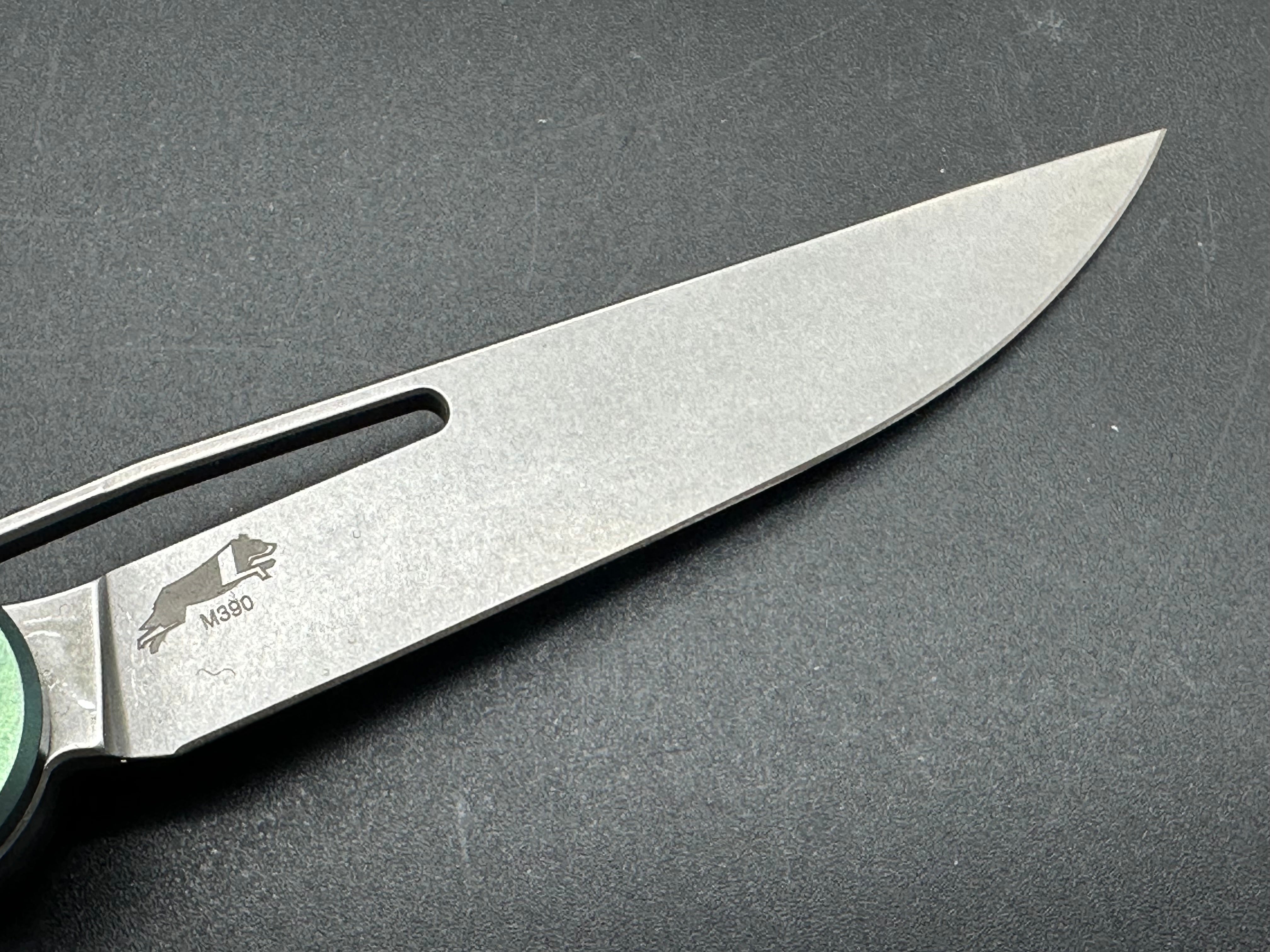 Boos Blades Smoke 2.0 (BladeHQ exclusive)