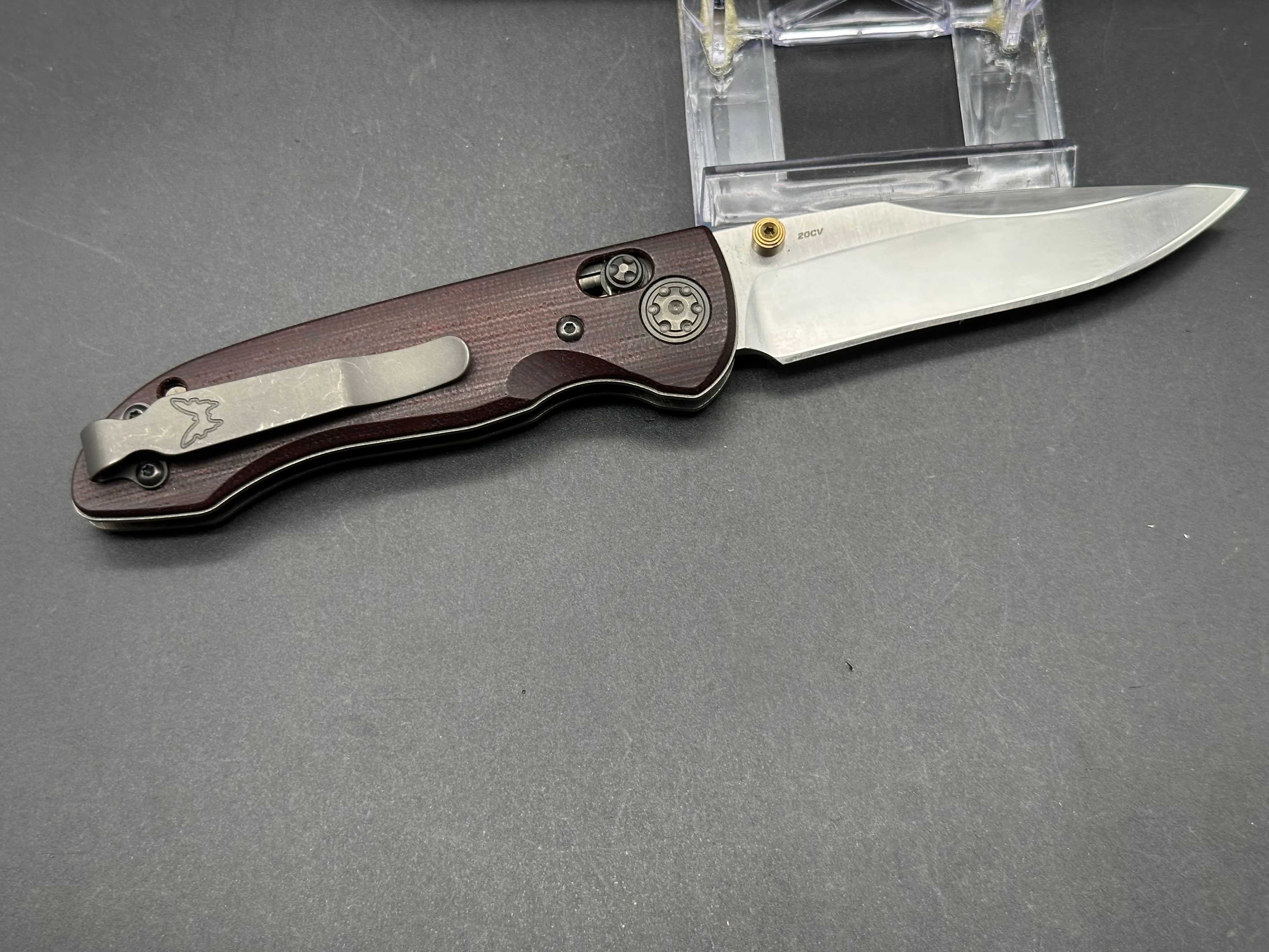 Benchmade Foray, Used good condition, Red micarta, 20CV