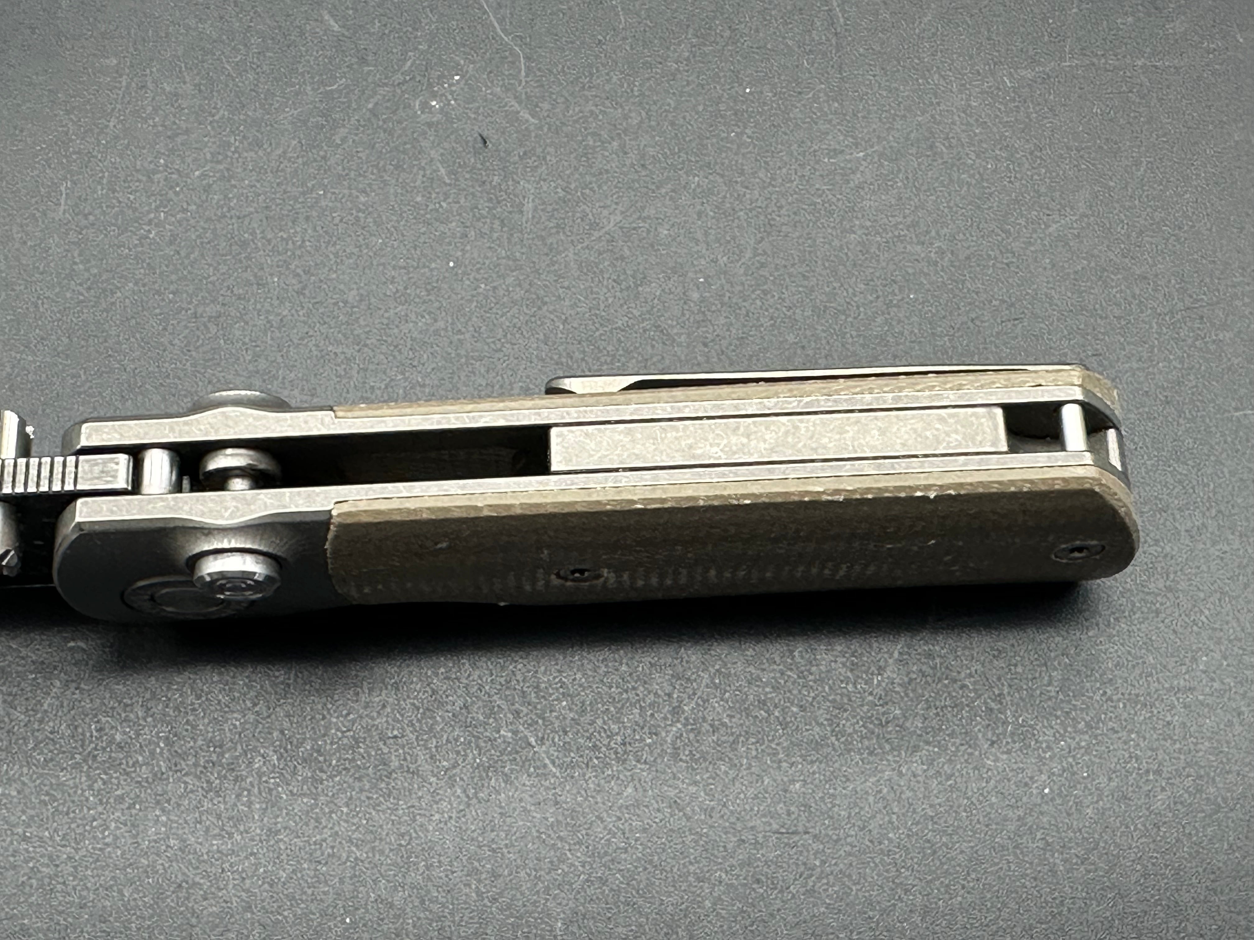 Twosun TS338 button lock