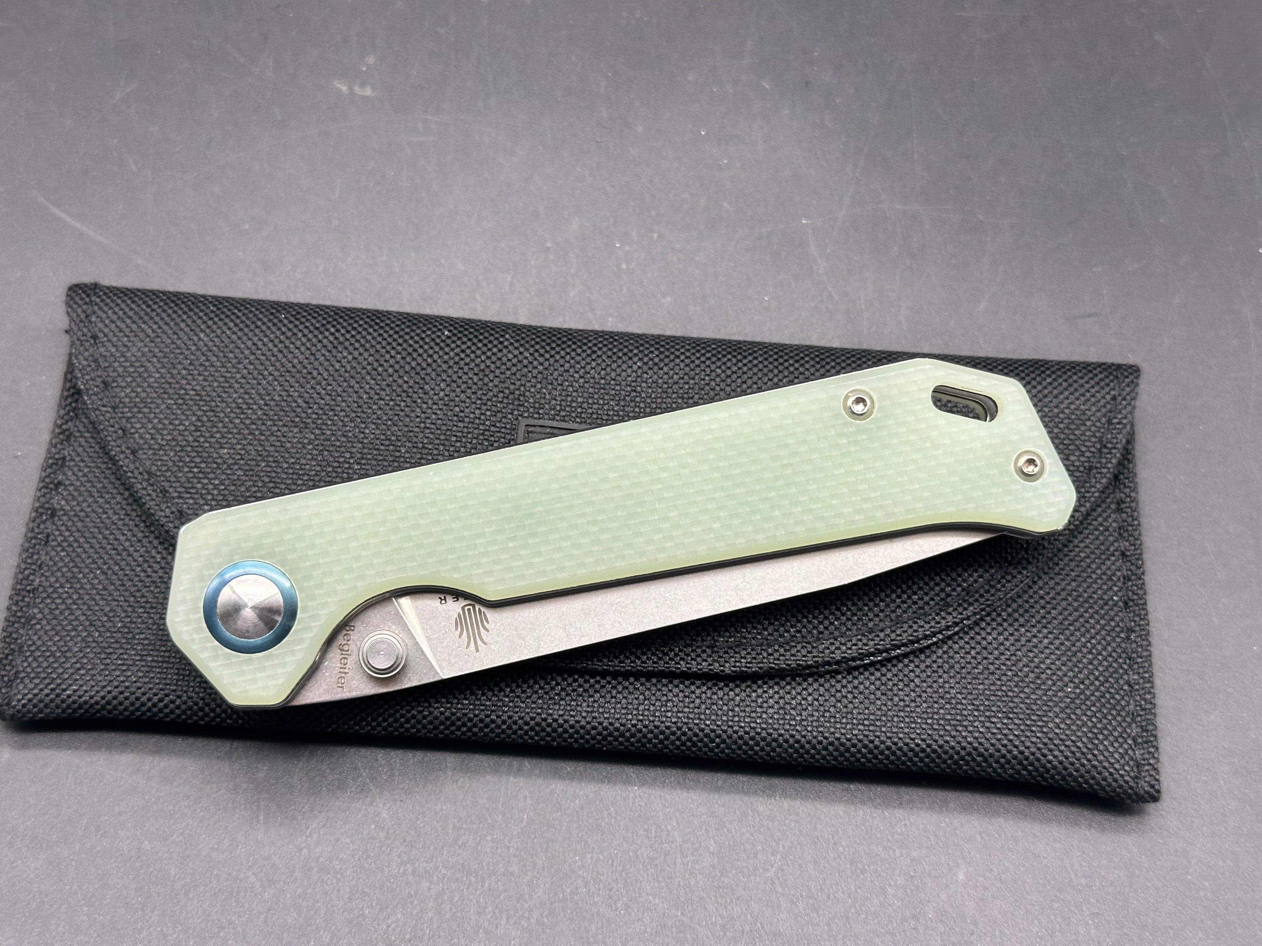 Kizer Beglieghter - CPM-20CV Steel