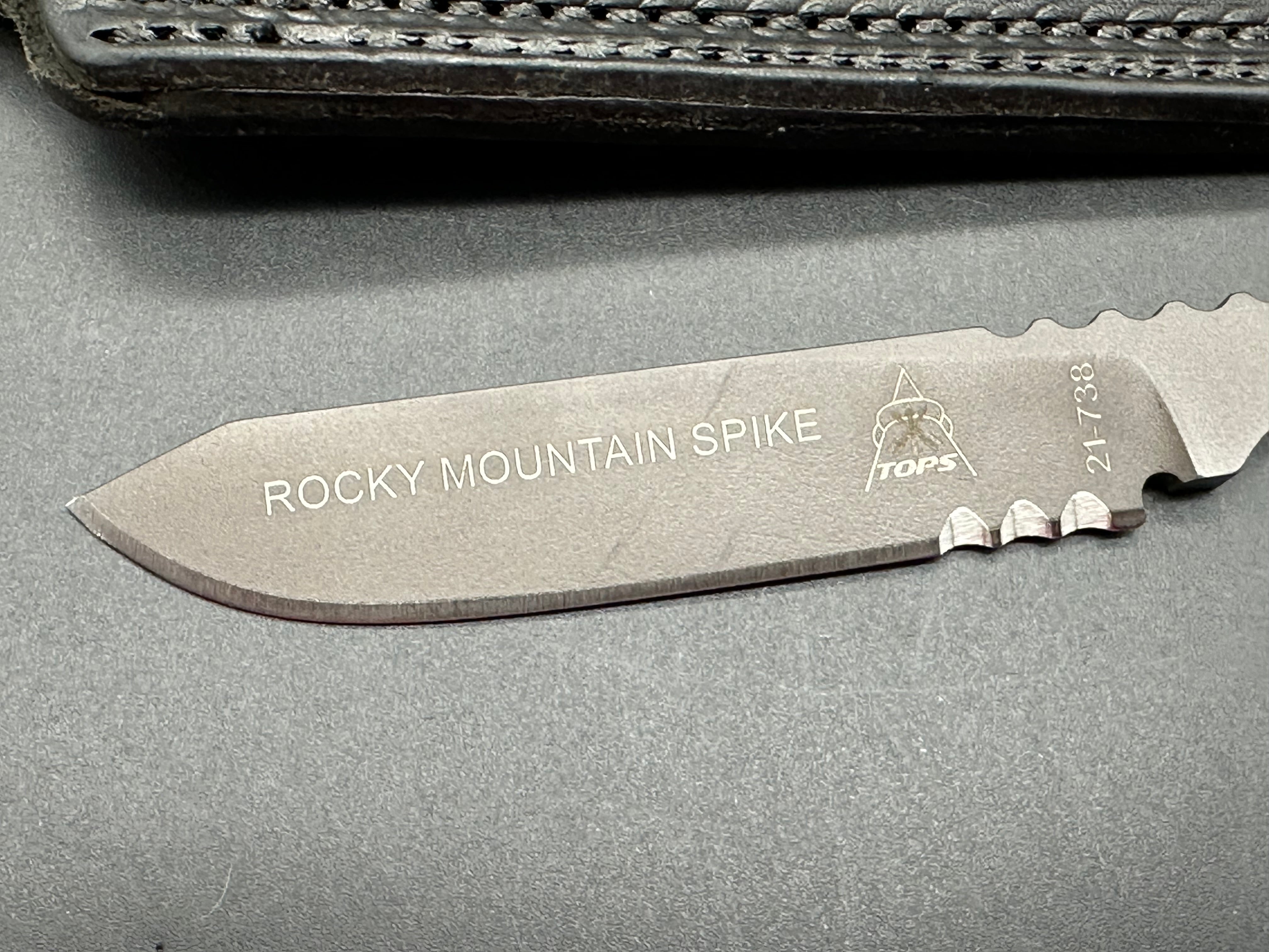 Tops Rocky Mountain Spike Paracord wrapped handle, 1095, leather sheath