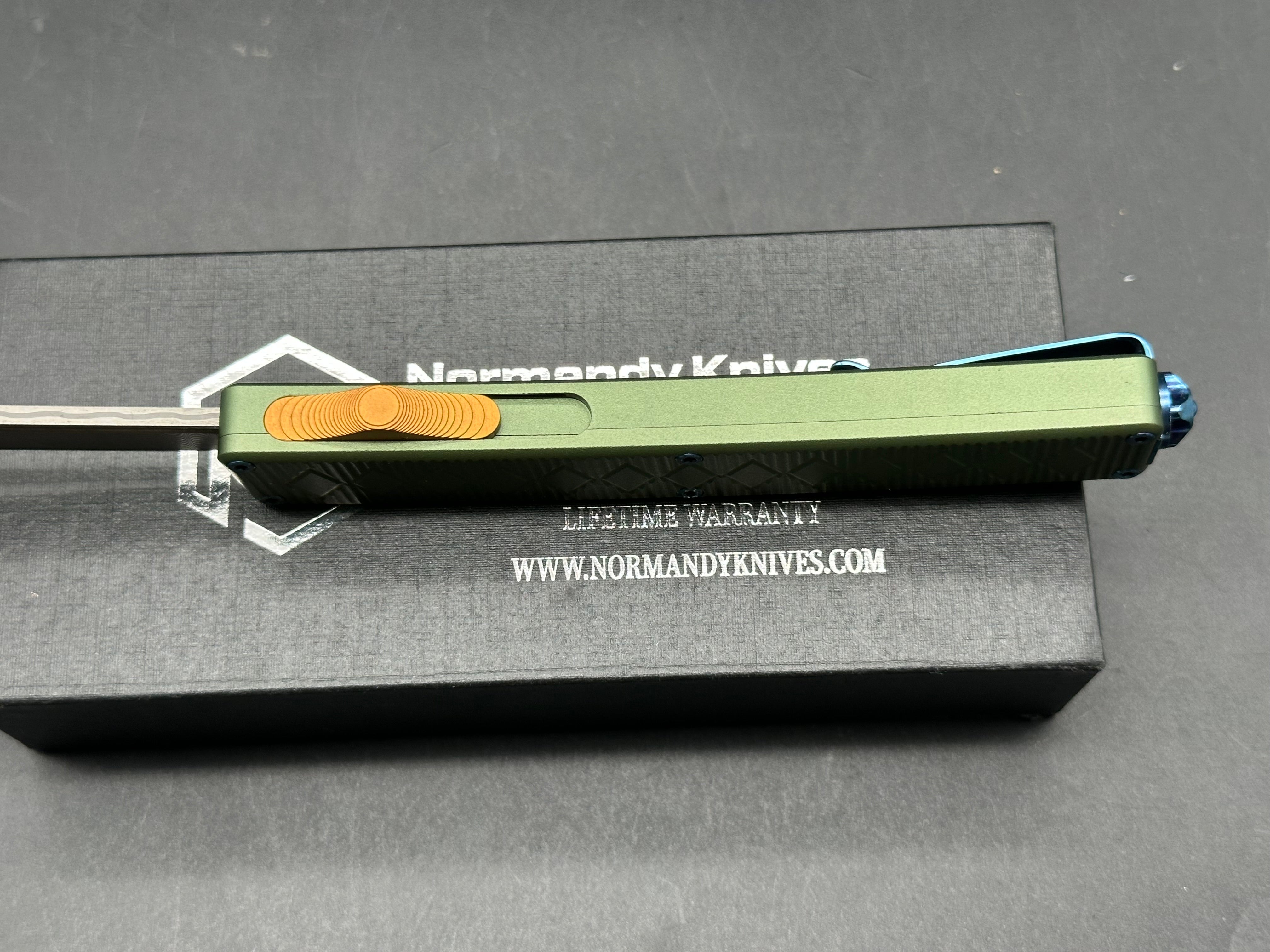Normandy Knives Shogun: 3.5 inch OTF Damascus VG10 blade
