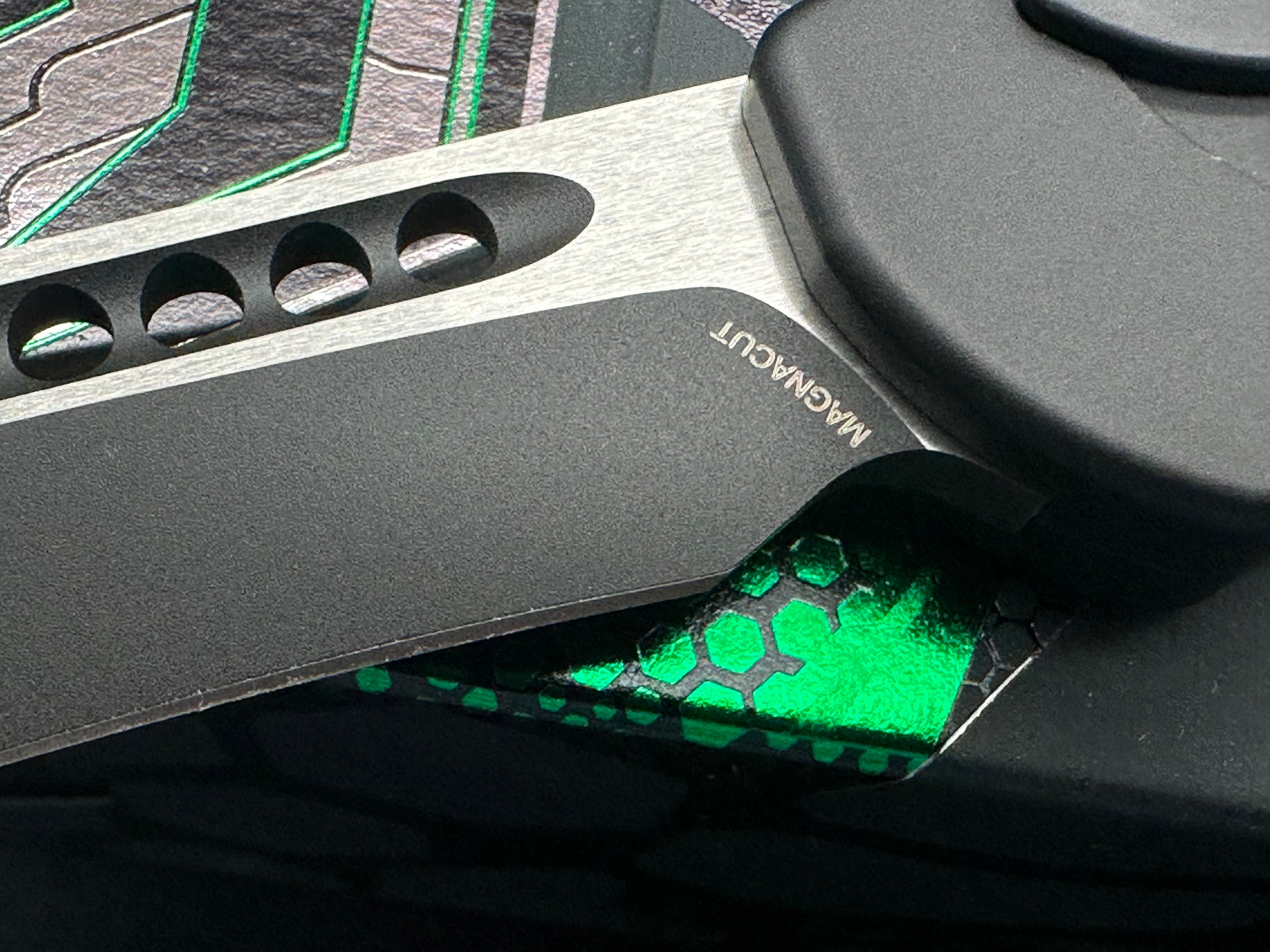 Heretic Hydra V.4 Recurve 2 tone black tactical