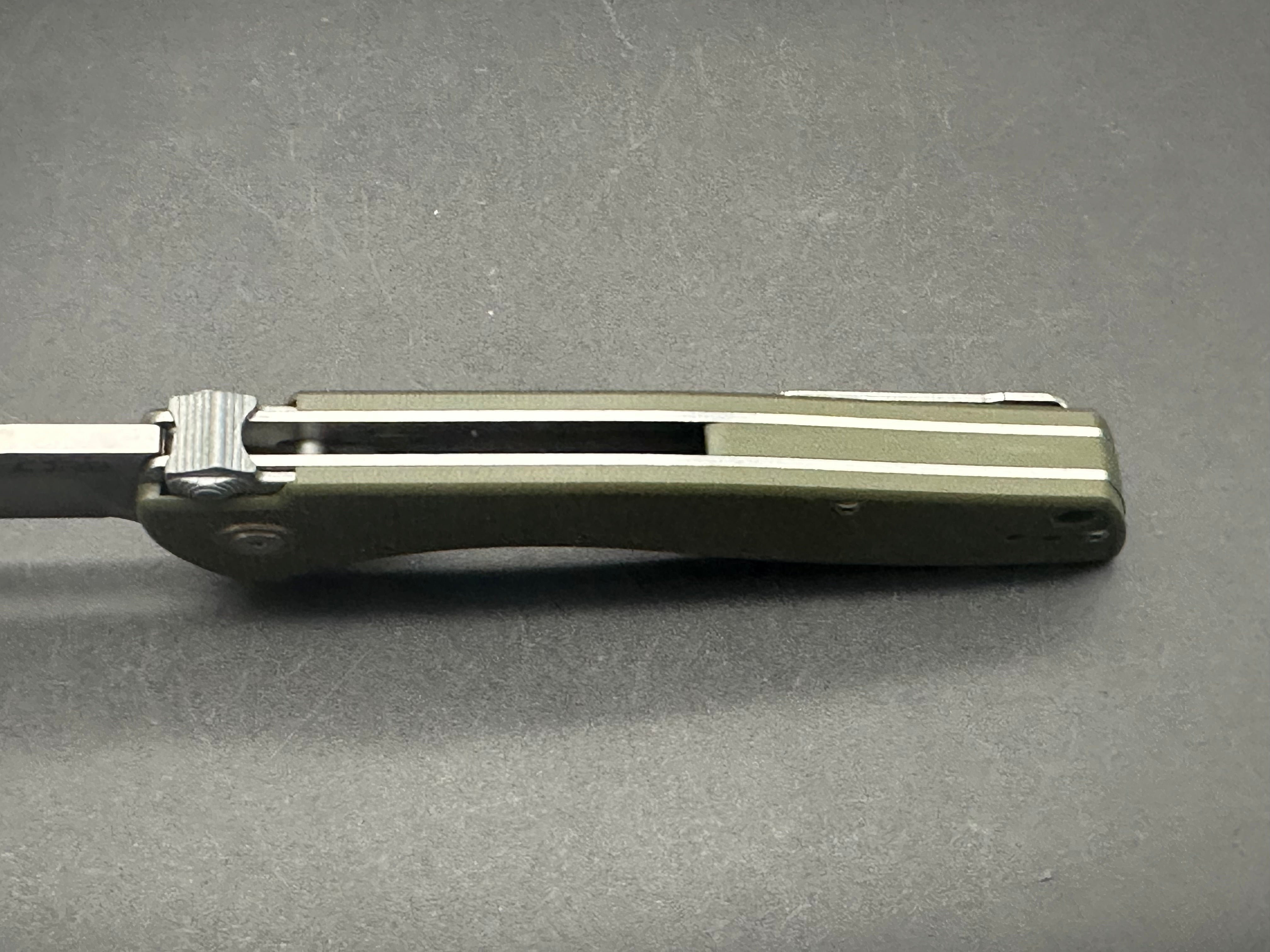 CJRB Kicker Recoil-Lock Knife Green G-10