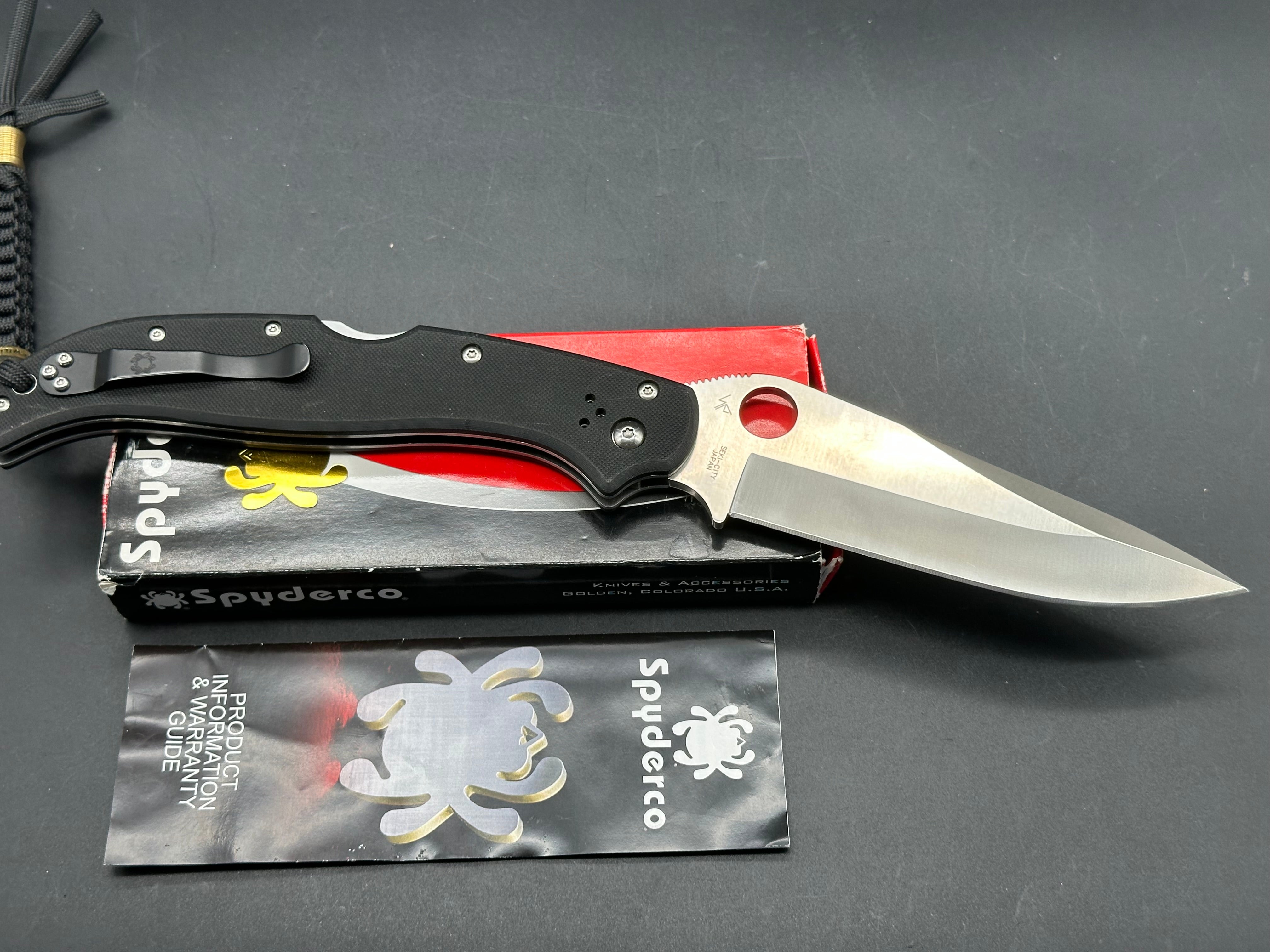 Spyderco Tatanka PowerLock Knife Black G-10 (5.06" Satin)