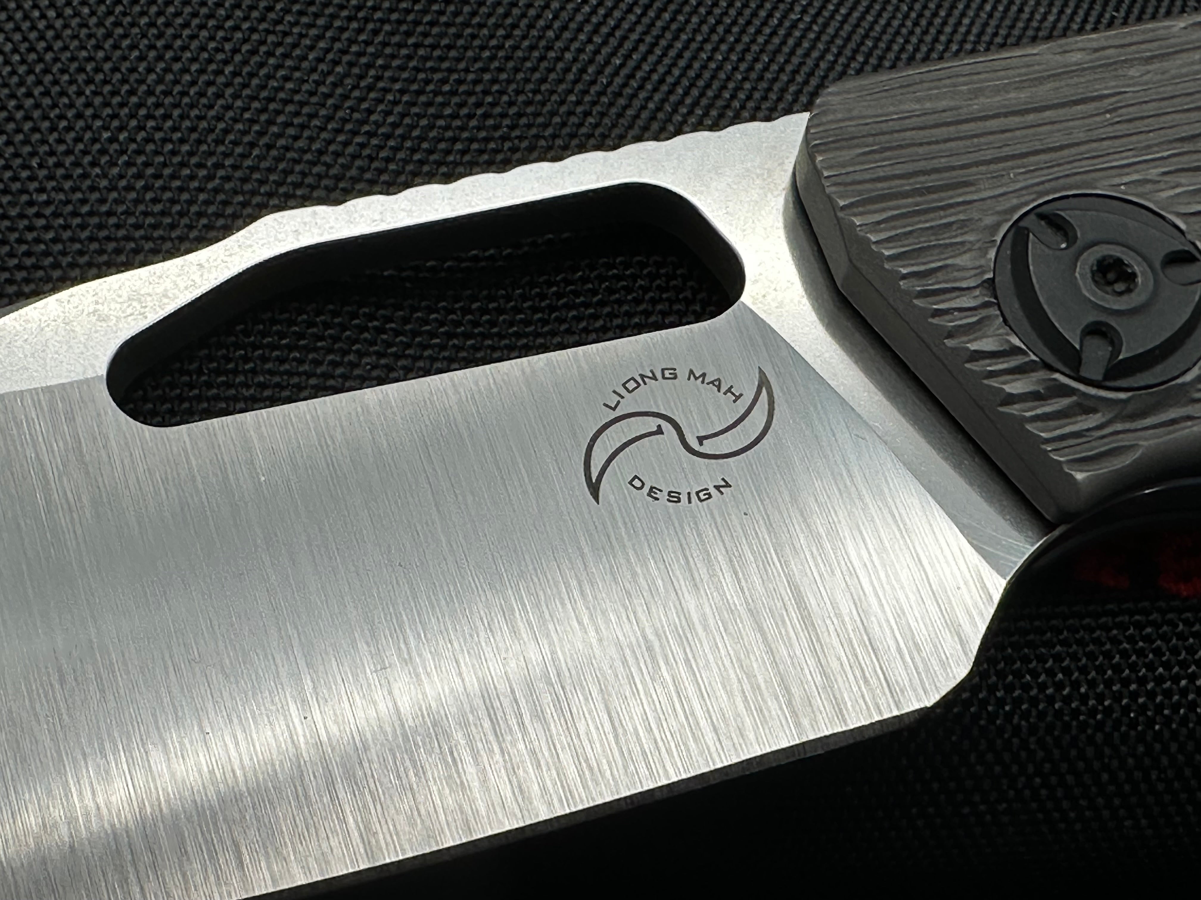 Liong Mah Field Duty barked texture & blackwashed titanium handle w/M390 blade