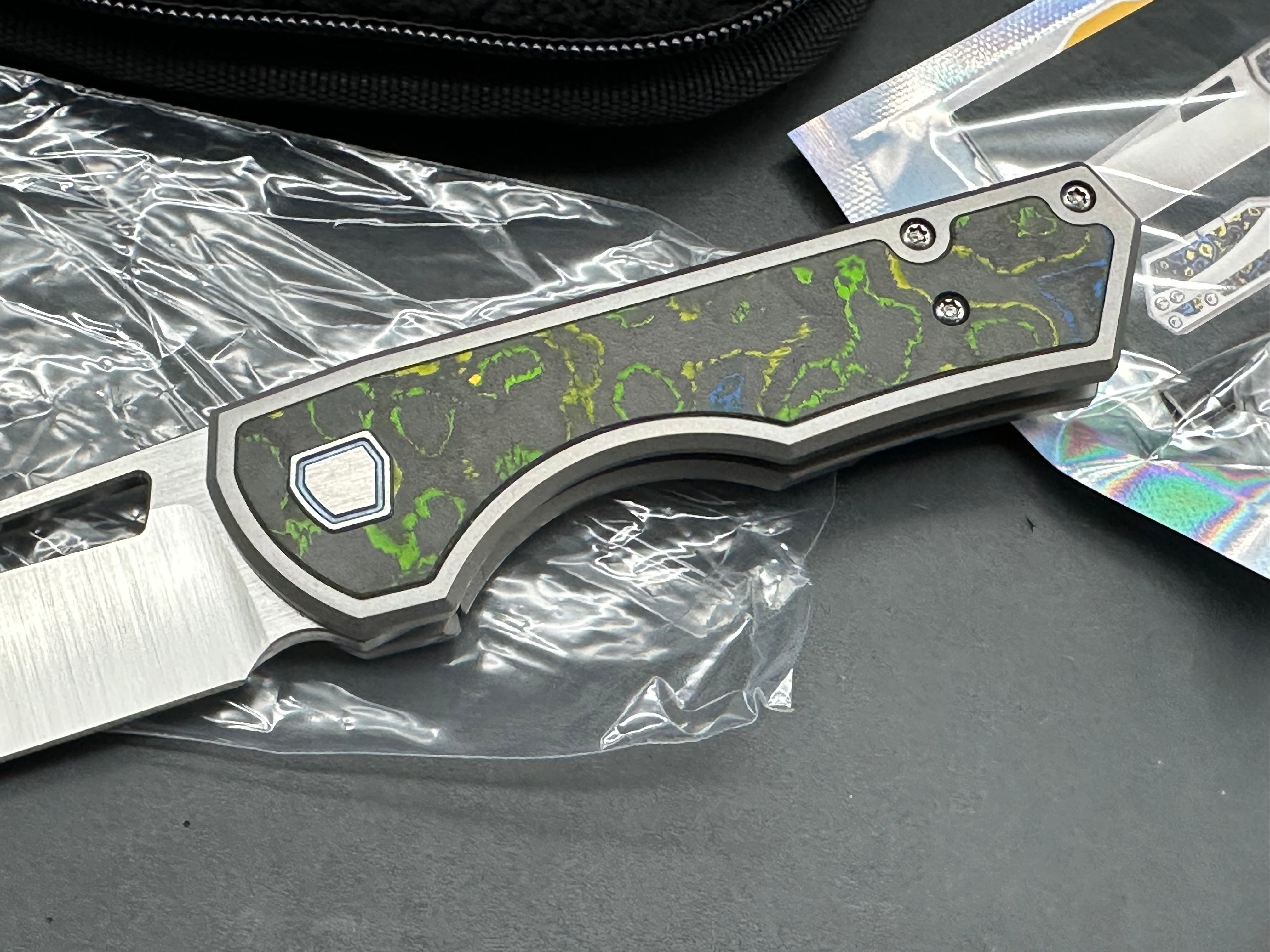 Brian Brown Yeager M V3 - LNIB- American Edge exclusive - Gecko CF inlays