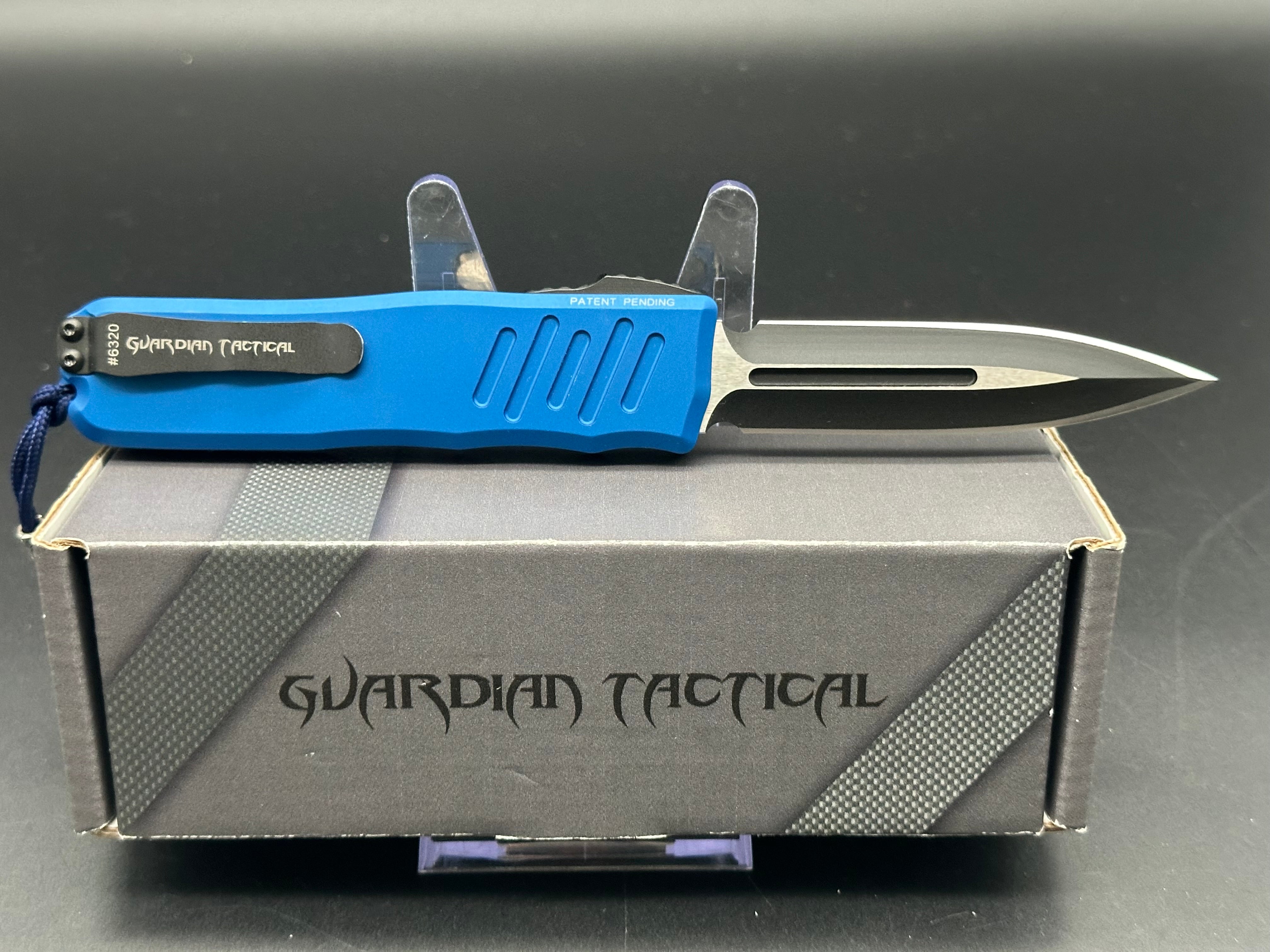 Guardian Tactical RECON-035 D/A Dagger OTF Auto Blue (3.3" Two-Tone)