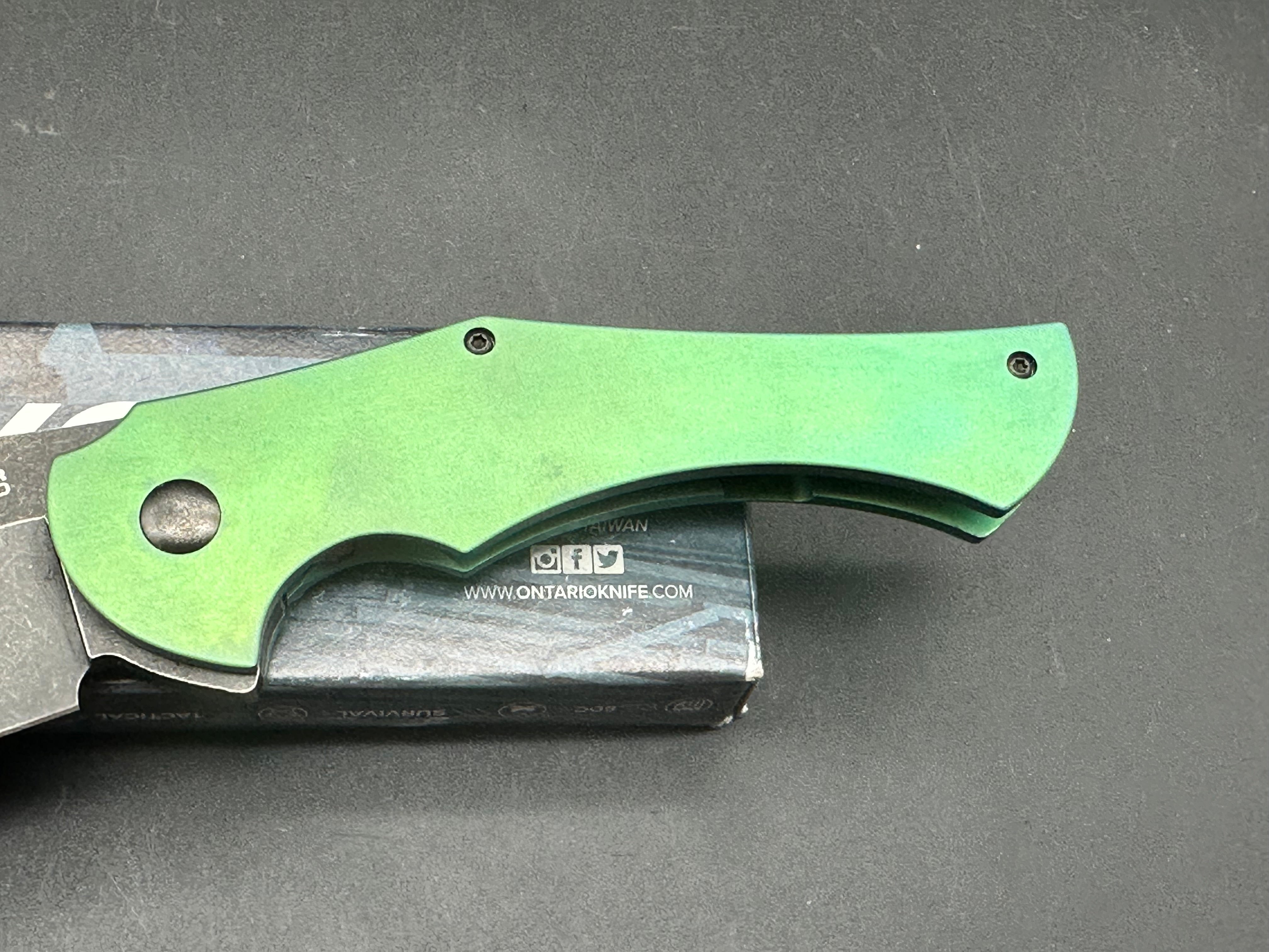 Robert Carter OKC 2quared titanium handle with custom anno with D2 steel blade