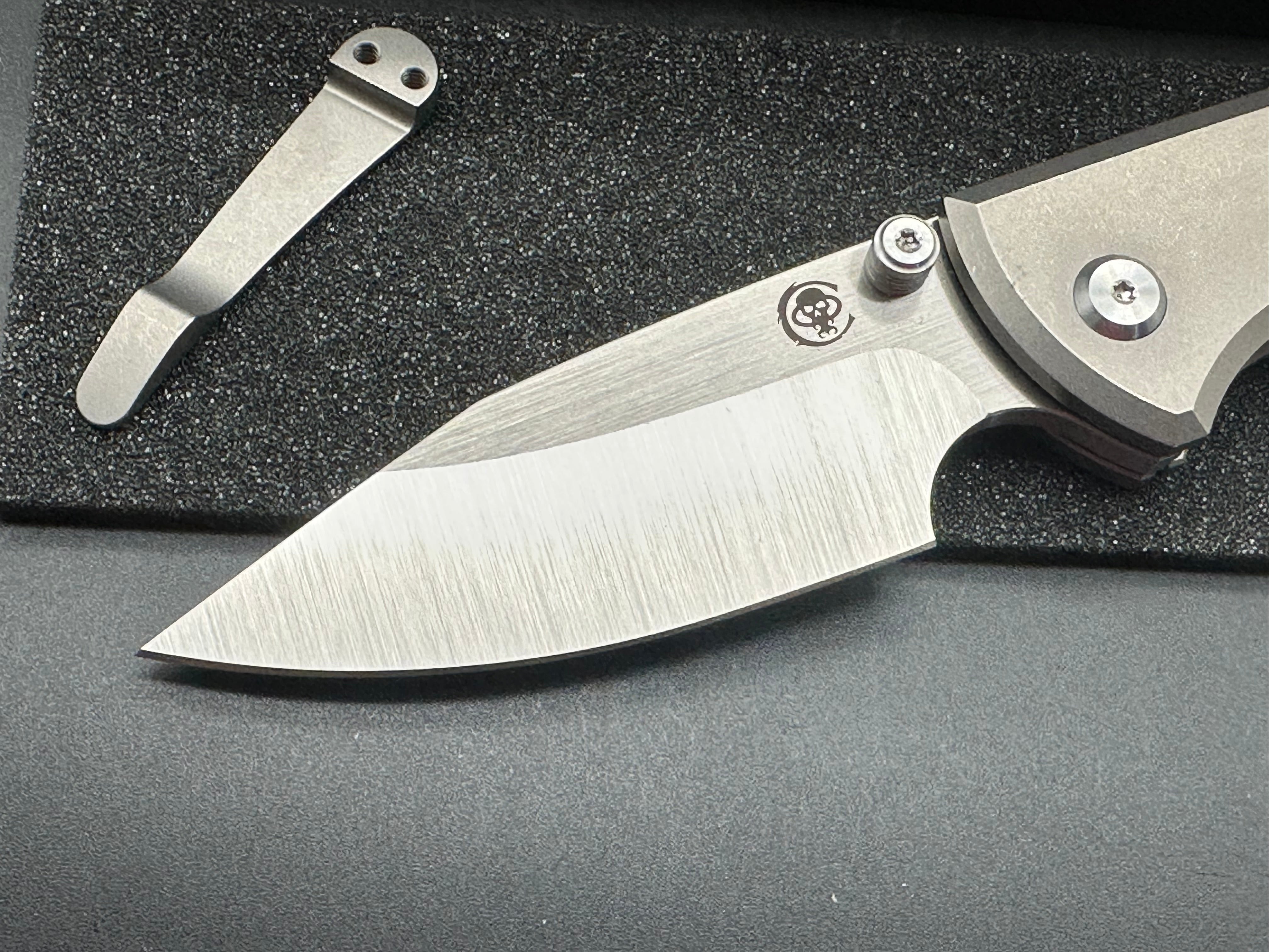 Chaves Scapegoat Street Frame Lock Knife Gray Titanium (3.5" Satin)