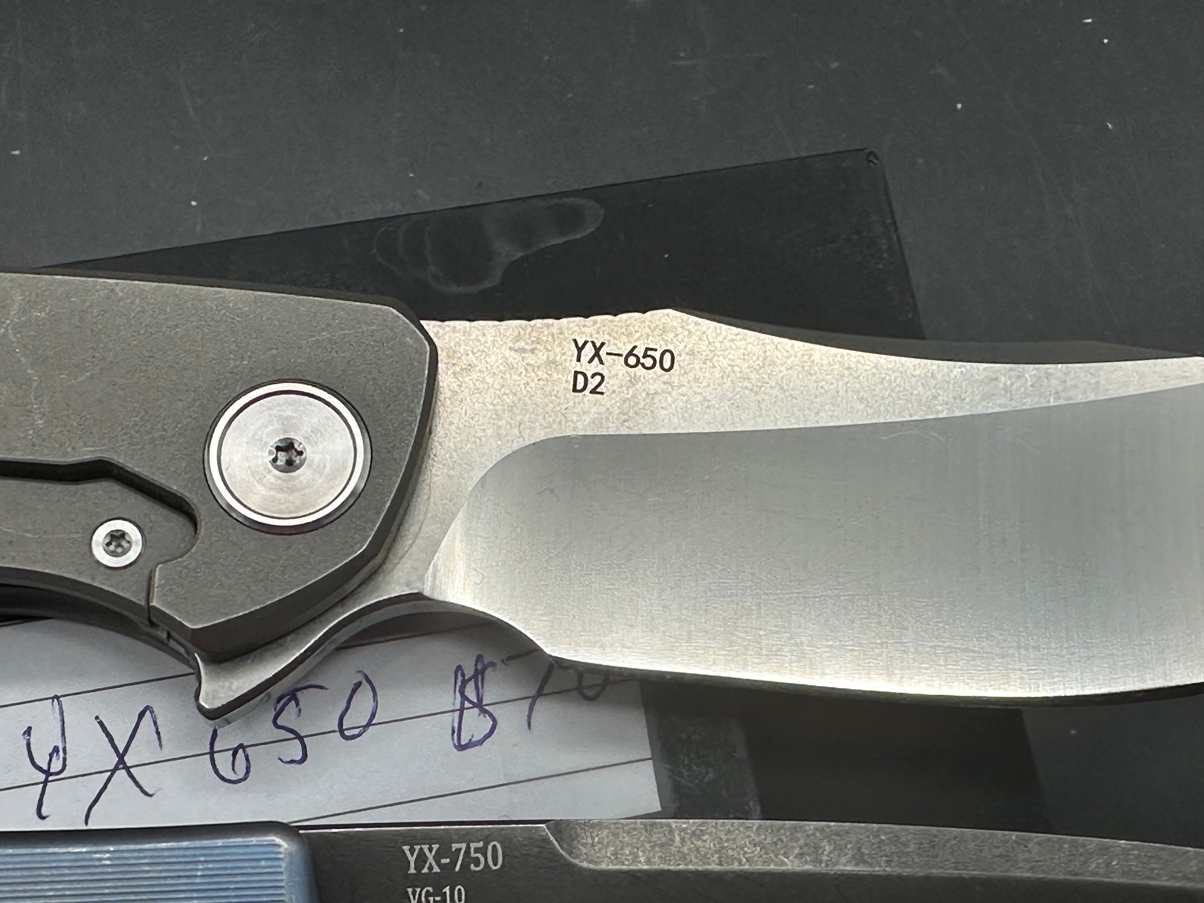 2 knife deal YX 750 titanium handle, VG10 blade and YX 650 titanium handle, D2 blade