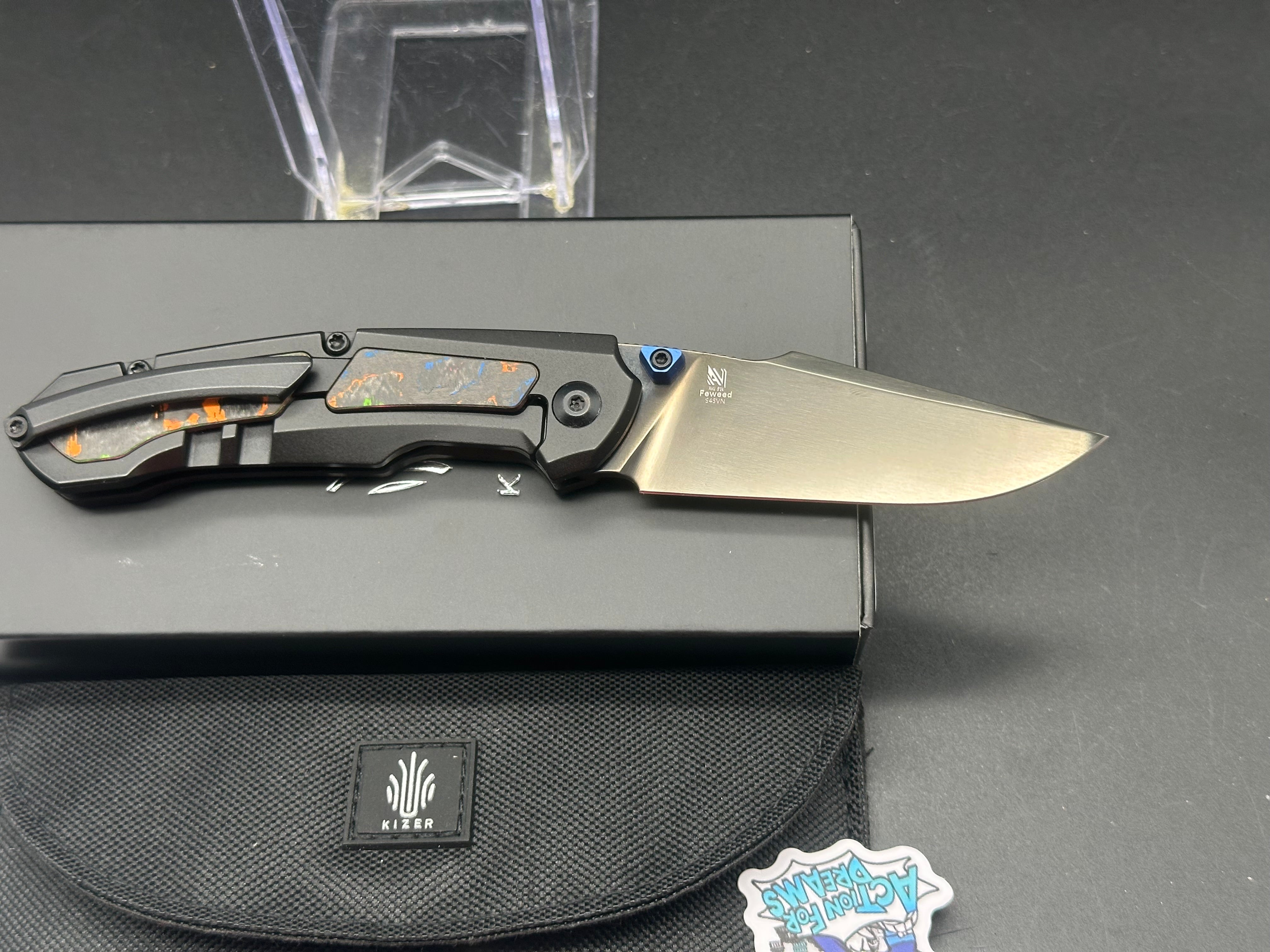 Kizer FEWEED | S45VN | TITANIUM CAMO CARBON 80S