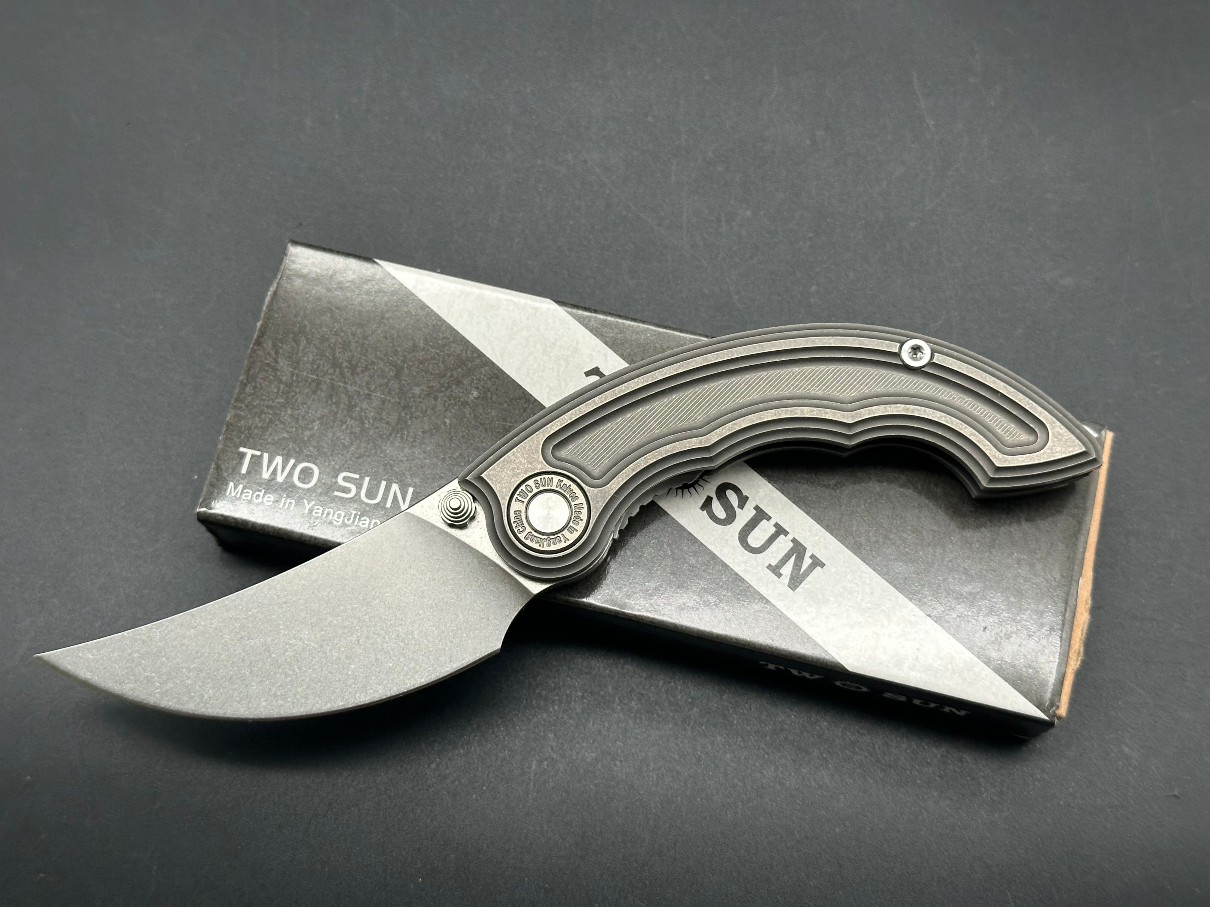 TwoSun TS325 titanium handle w/14c28n blade