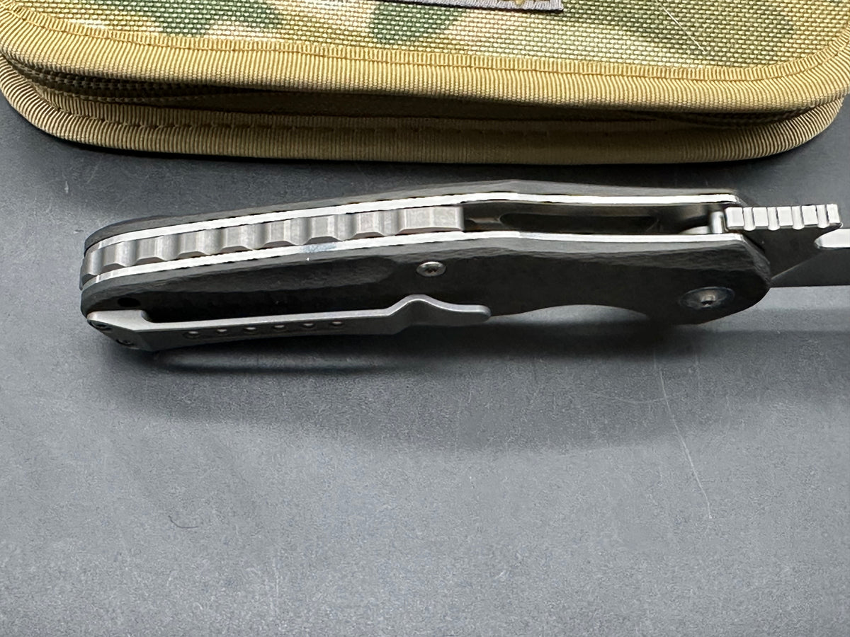 Kubey KU159 CF titanium/CF w/S35VN blade