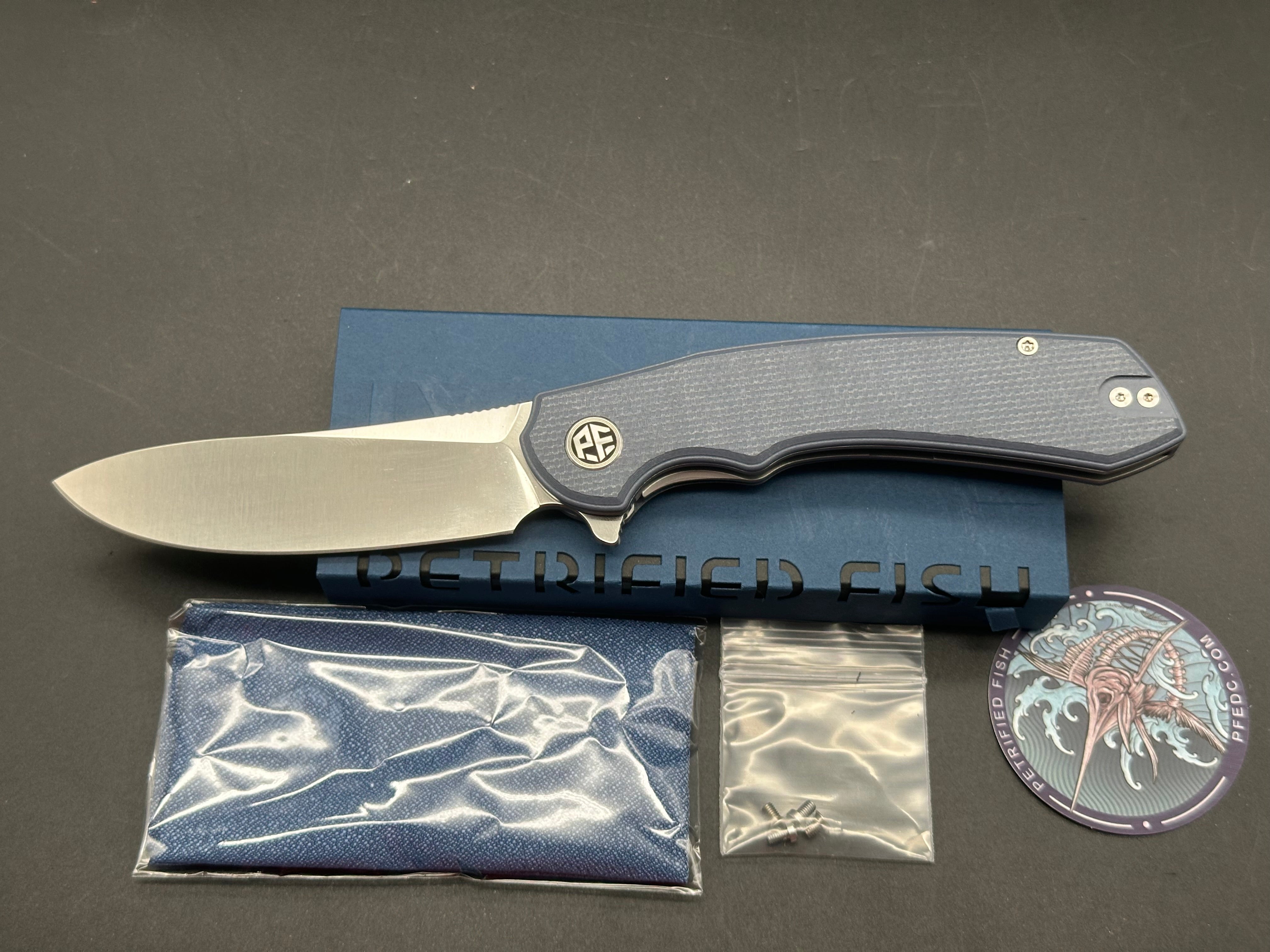 Petrified Fish PFP12- WaterSpout , 3.54" 14C28N Steel Blade, G10 Handle, Flipper Liner lock