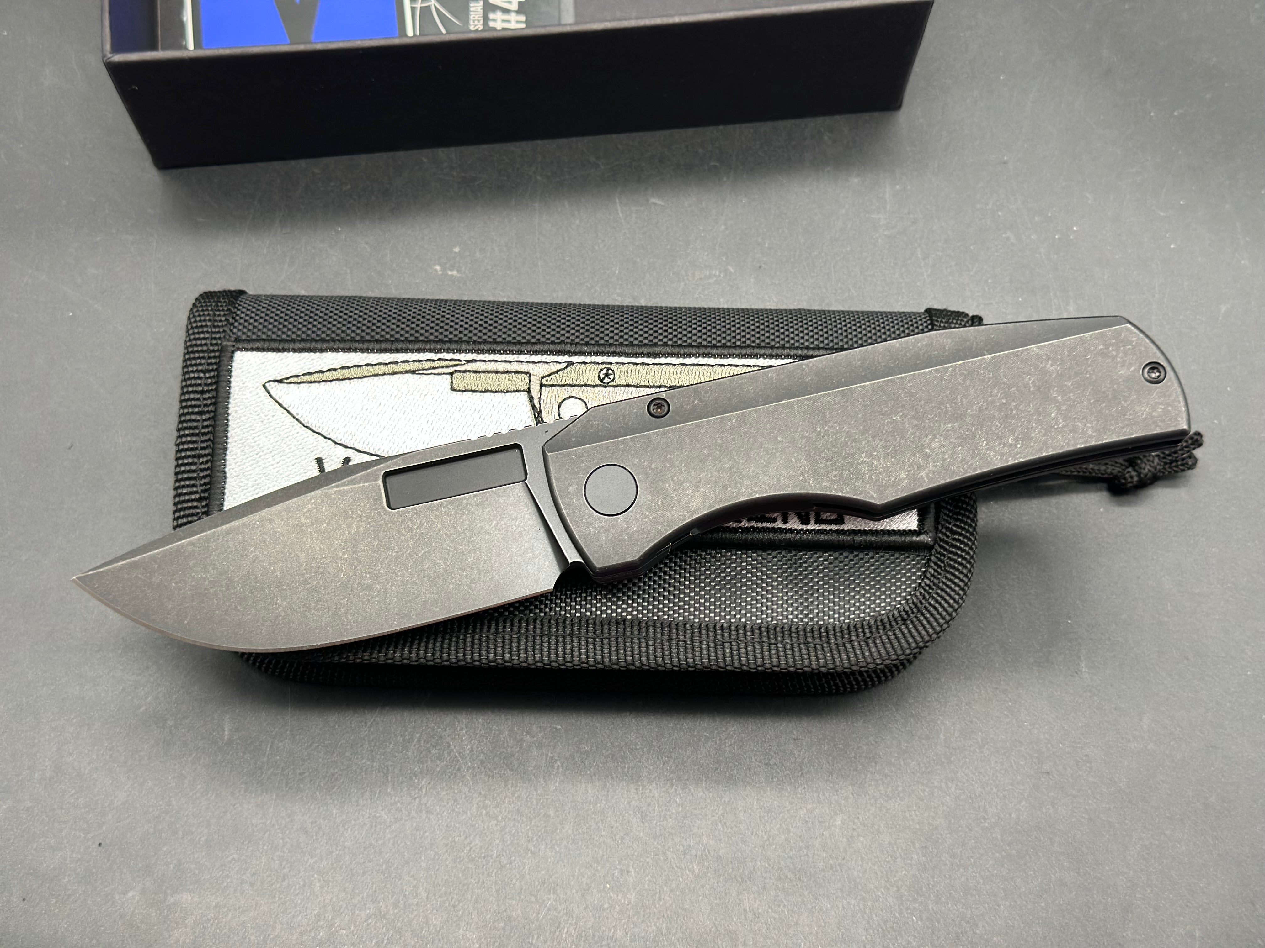 Vero Nova #430, Full Blackwash, Blackwashed M390 Blade, Blackwashed Ti Scales