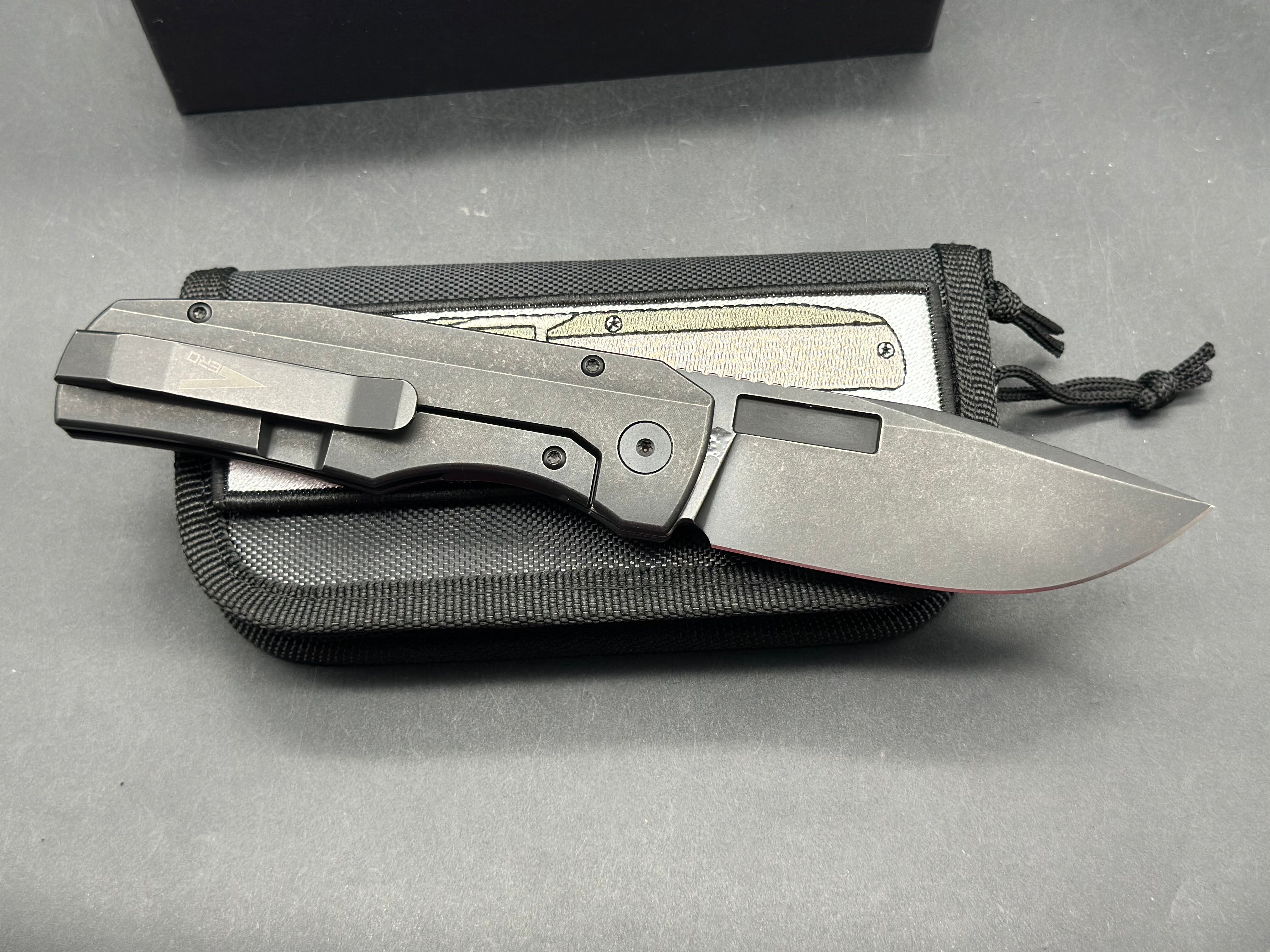 Vero Nova #430, Full Blackwash, Blackwashed M390 Blade, Blackwashed Ti Scales