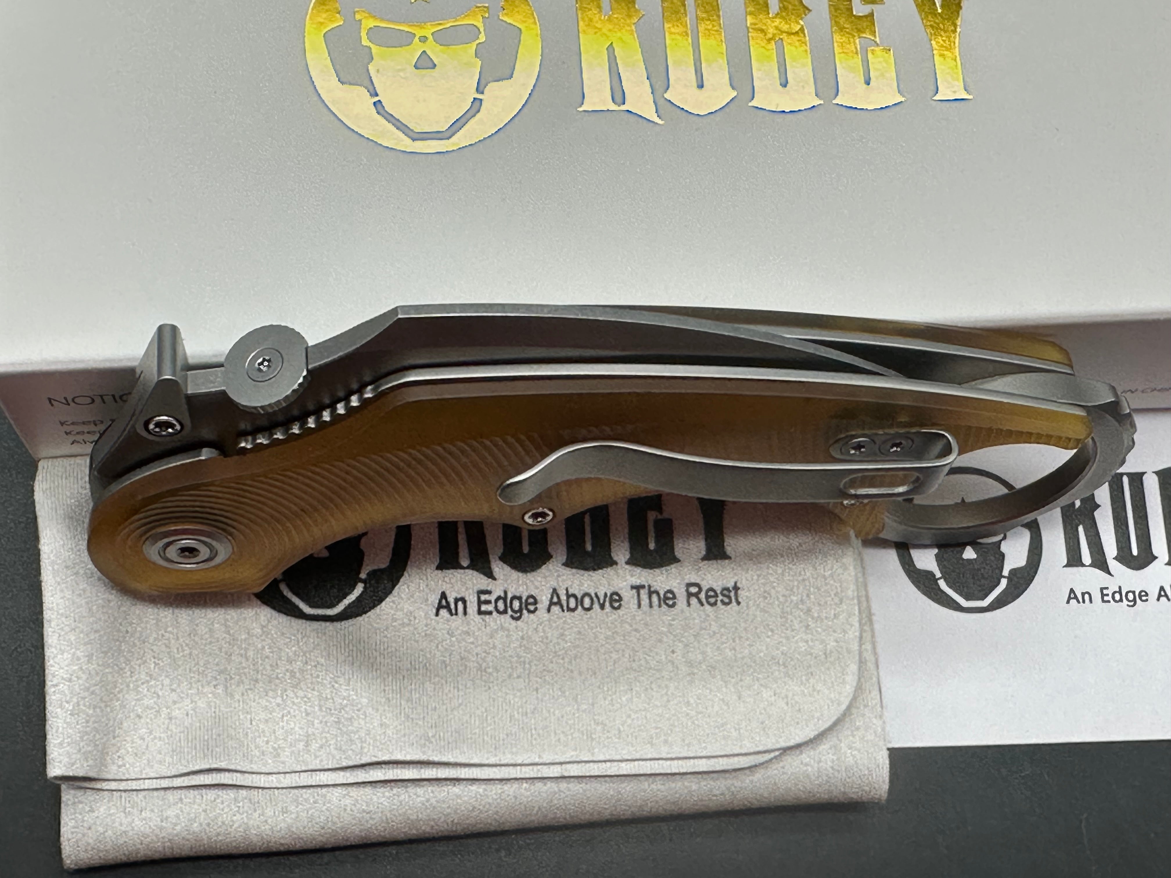 Kubey Rogue Pikal Karambit Folding Knife Ultem Handle 2.91" Stonewash 14C28N Blade