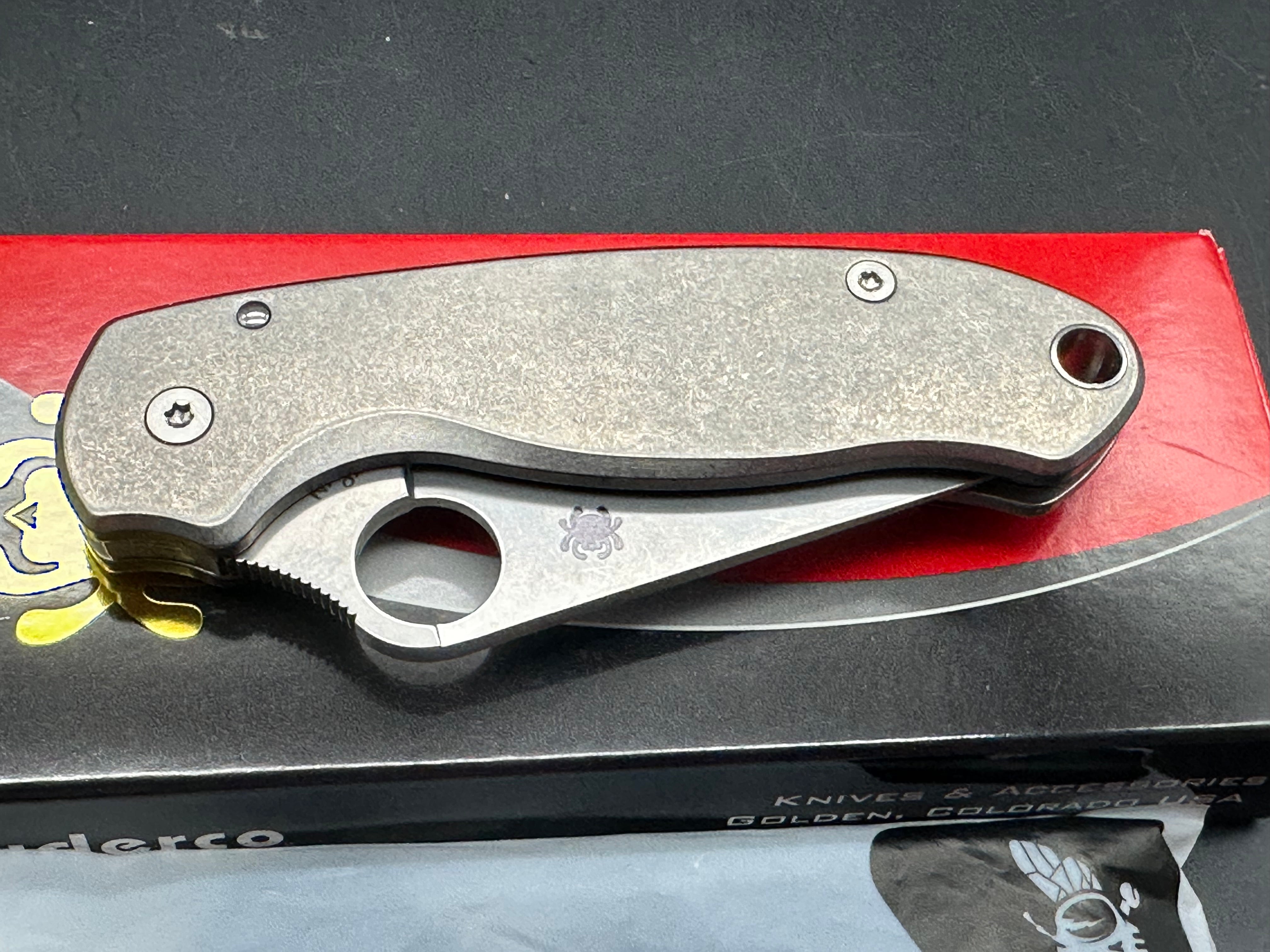 Spyderco Para 3 2.93" CPM S45VN Stonewash Blade with Flytanium Classic Titanium Scales