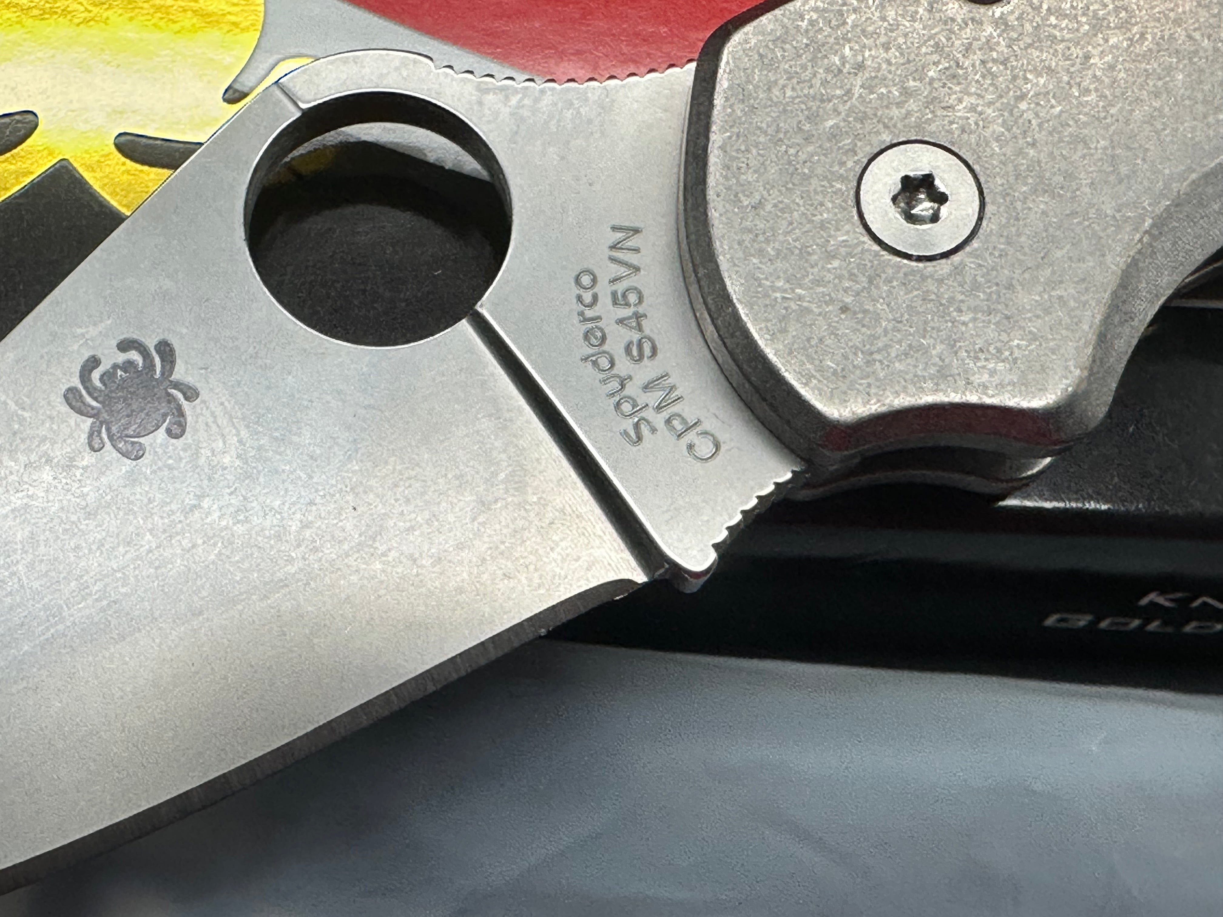 Spyderco Para 3 2.93" CPM S45VN Stonewash Blade with Flytanium Classic Titanium Scales