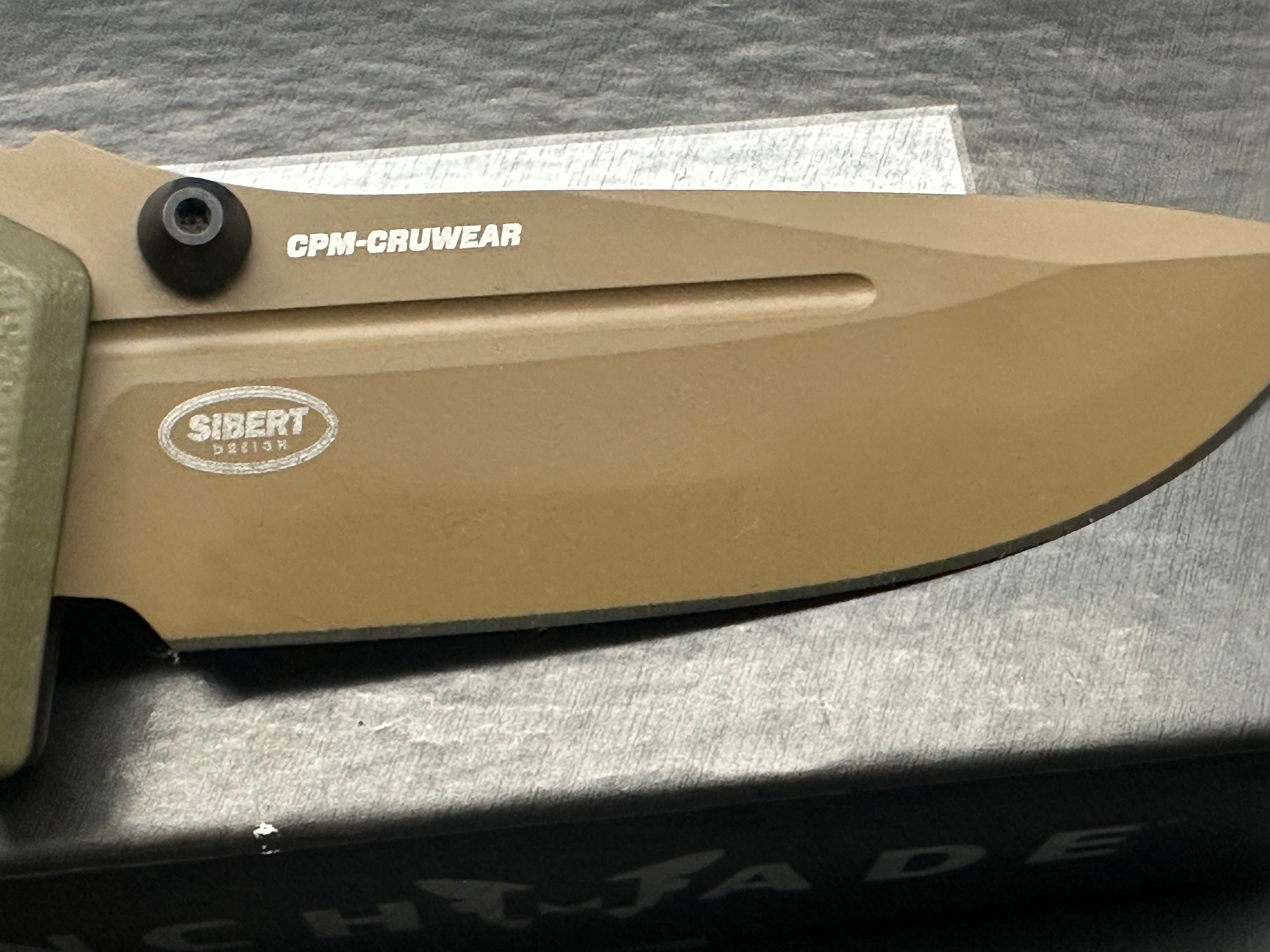 BENCHMADE 273 MINI ADAMAS FOLDING KNIFE OLIVE DRAB G-10 HANDLE CPM-CRUWEAR PLAIN EDGE BM273FE-2