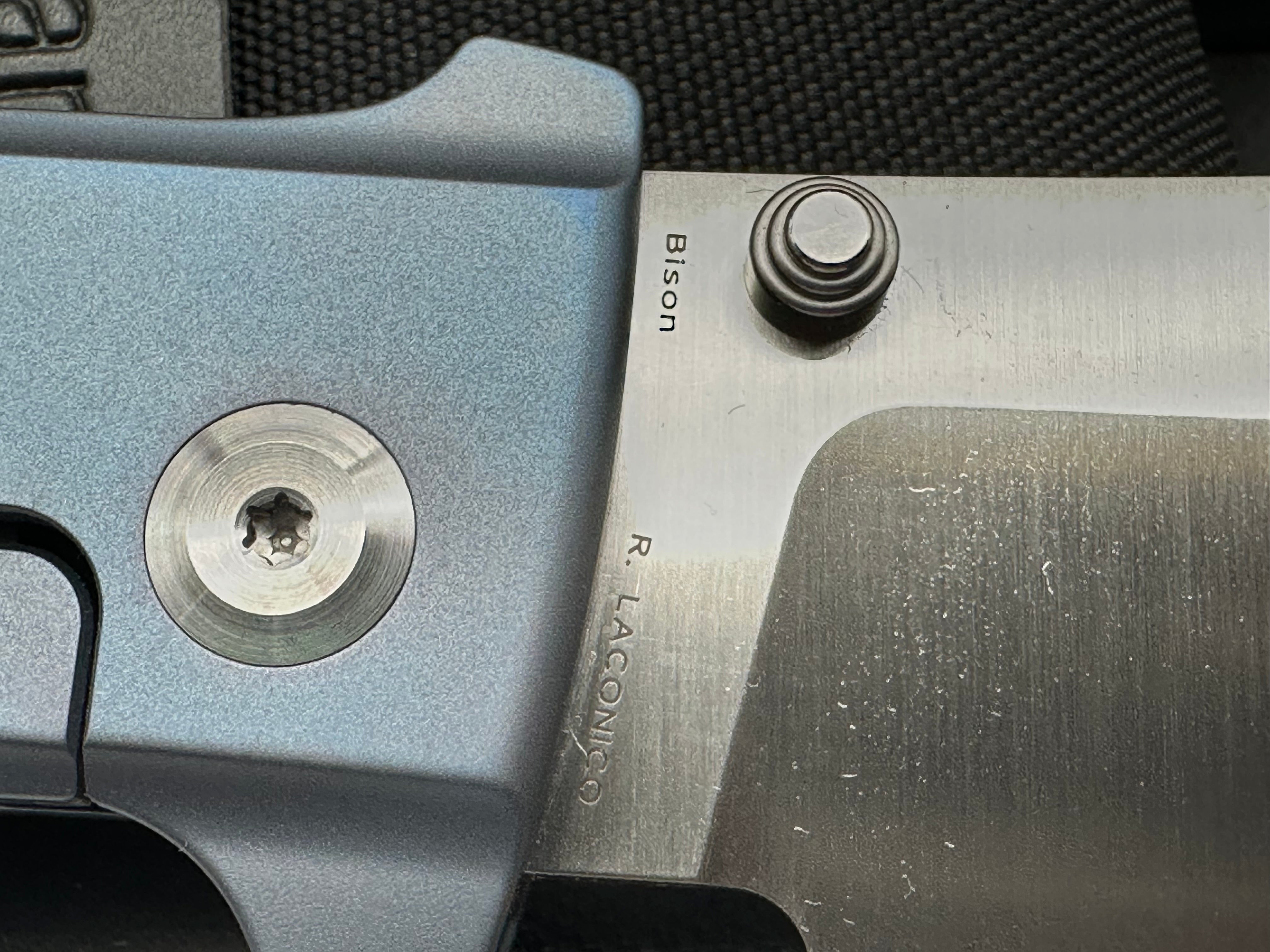 KANSEPT BISON FOLDING KNIFE BLUE TITANIUM HANDLE S35VN PLAIN EDGE SATIN FINISH