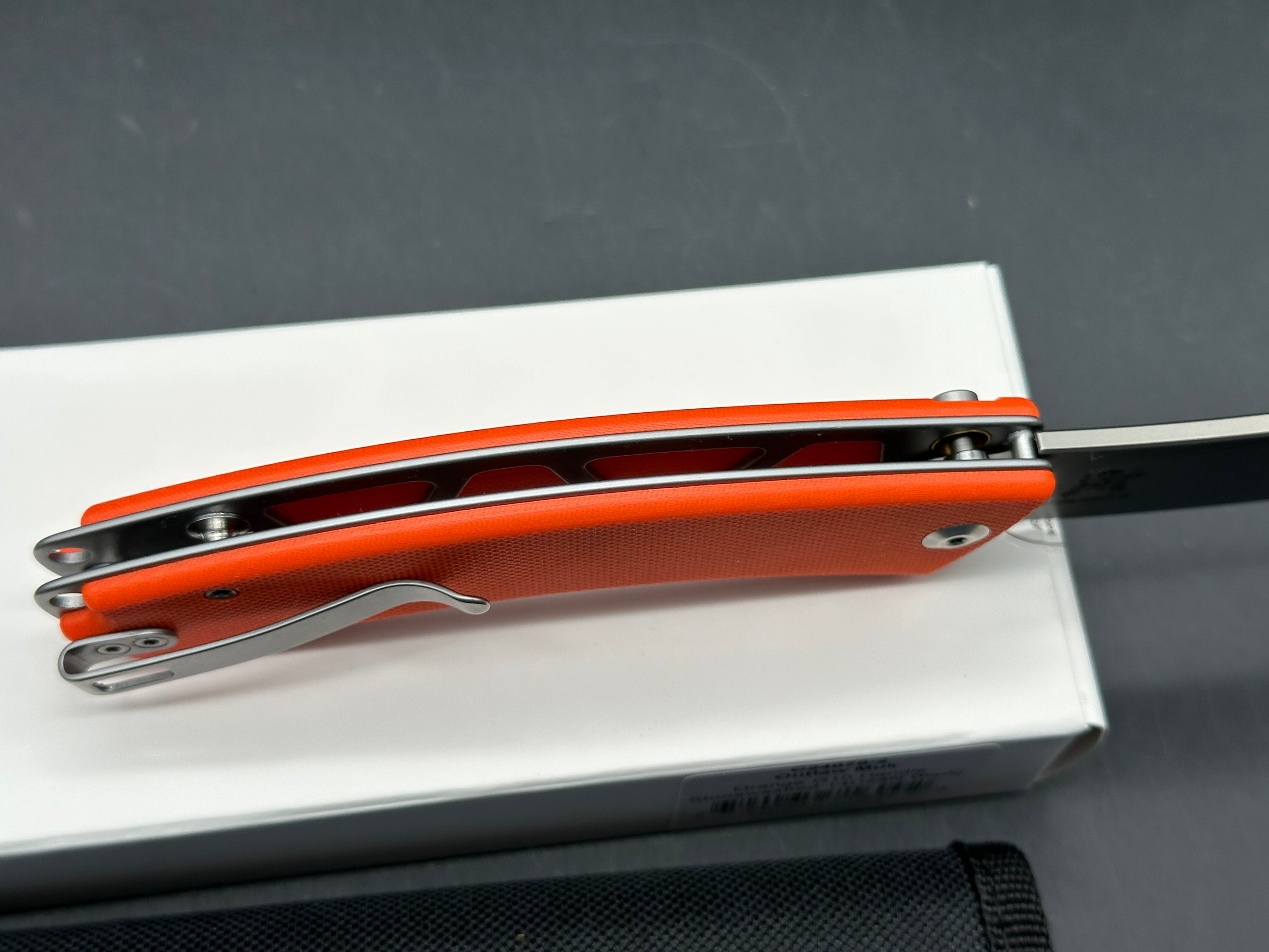 CIVIVI OUTLAW MUK FOLDING KNIFE ORANGE G10 HANDLE 14C28N PLAIN EDGE STONEWASH FINISH
