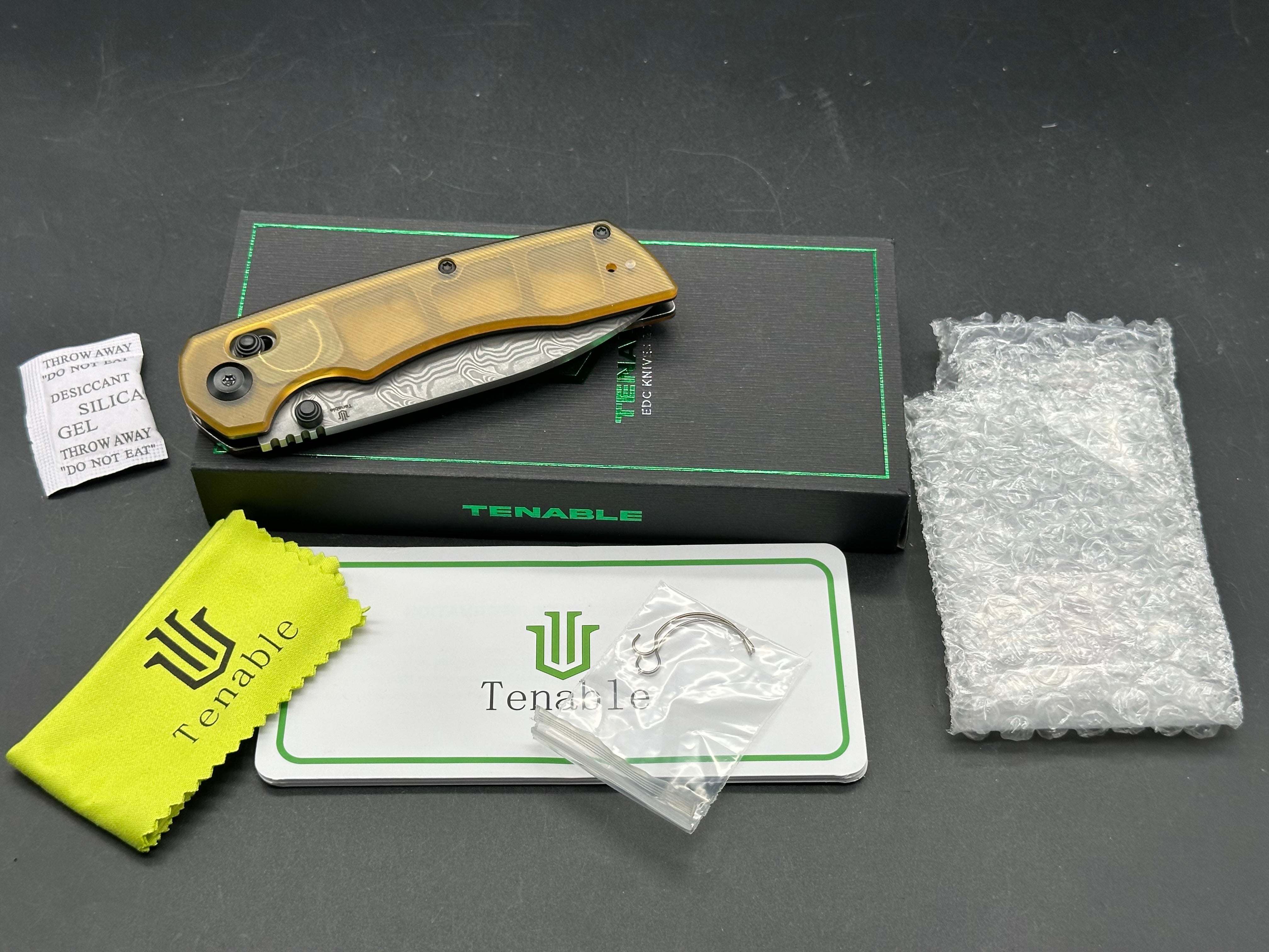 TENABLE KRYO FOLDING KNIFE AMBER PEI/ULTEM HANDLE DAMASCUS DROP POINT PLAIN EDGE