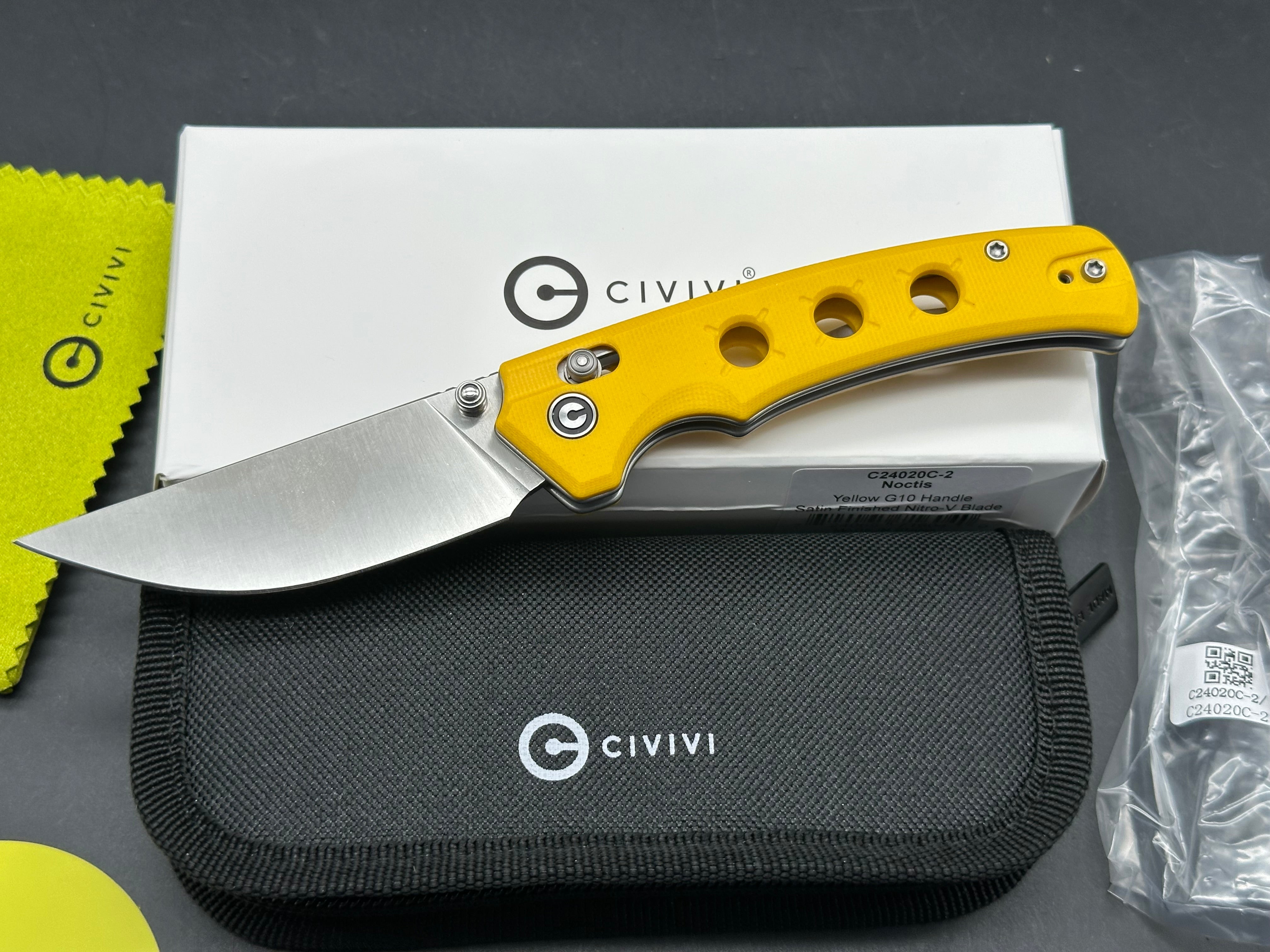 CIVIVI NOCTIS FOLDING KNIFE YELLOW G10 HANDLE NITRO-V PLAIN EDGE SATIN FINISH