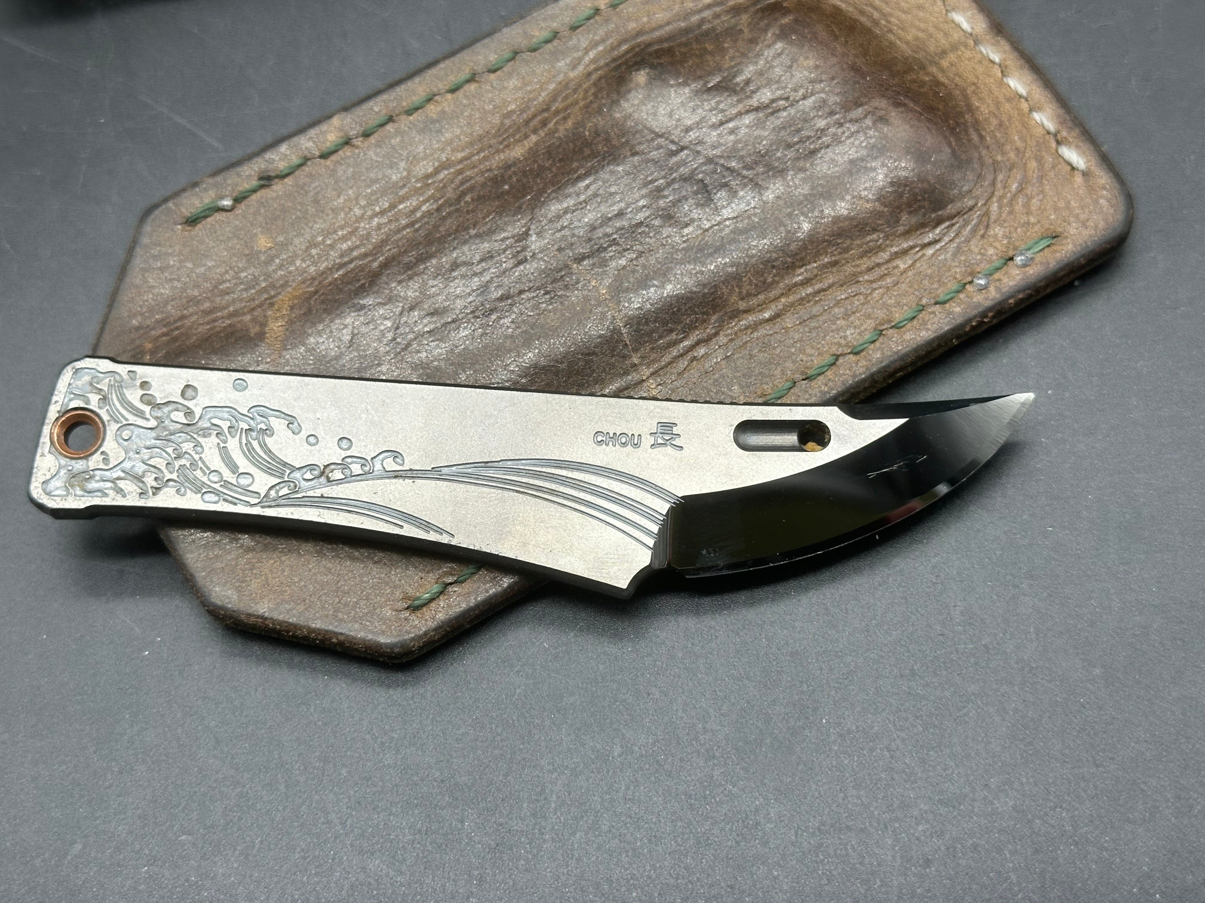 Rockstead Chou knife YXR-7 blade material that is DLC coated