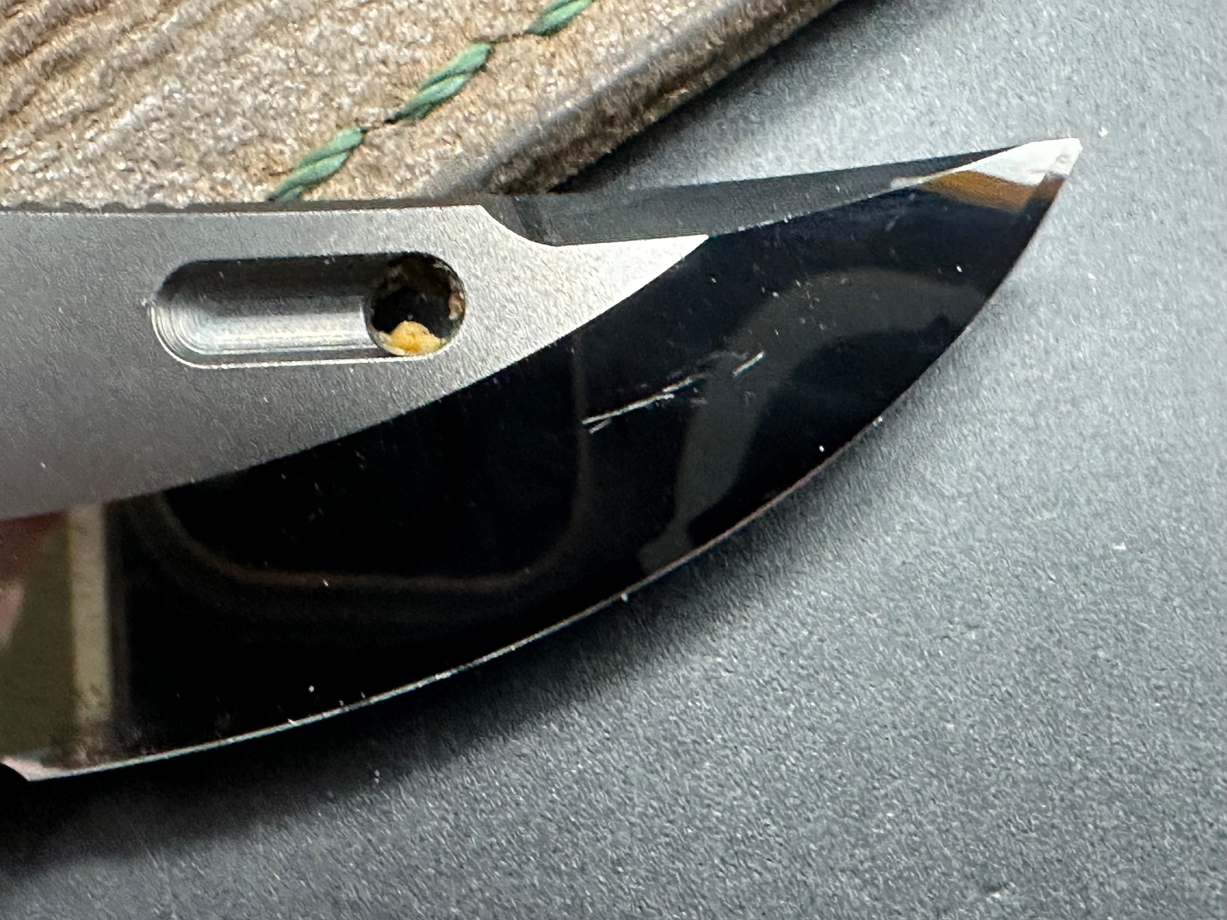 Rockstead Chou knife YXR-7 blade material that is DLC coated