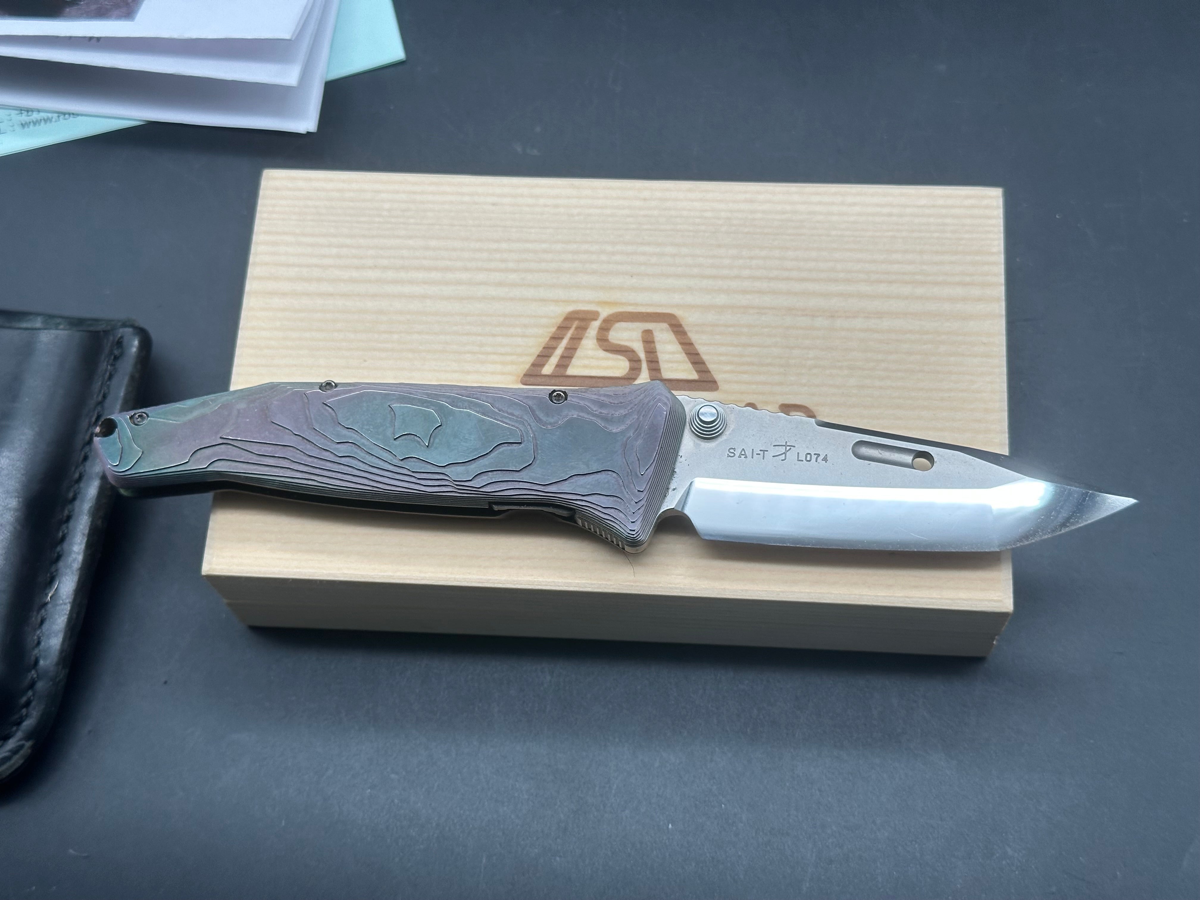 Rockstead SAI-T L074 DP clad (ZDP189/VG10) blade folder