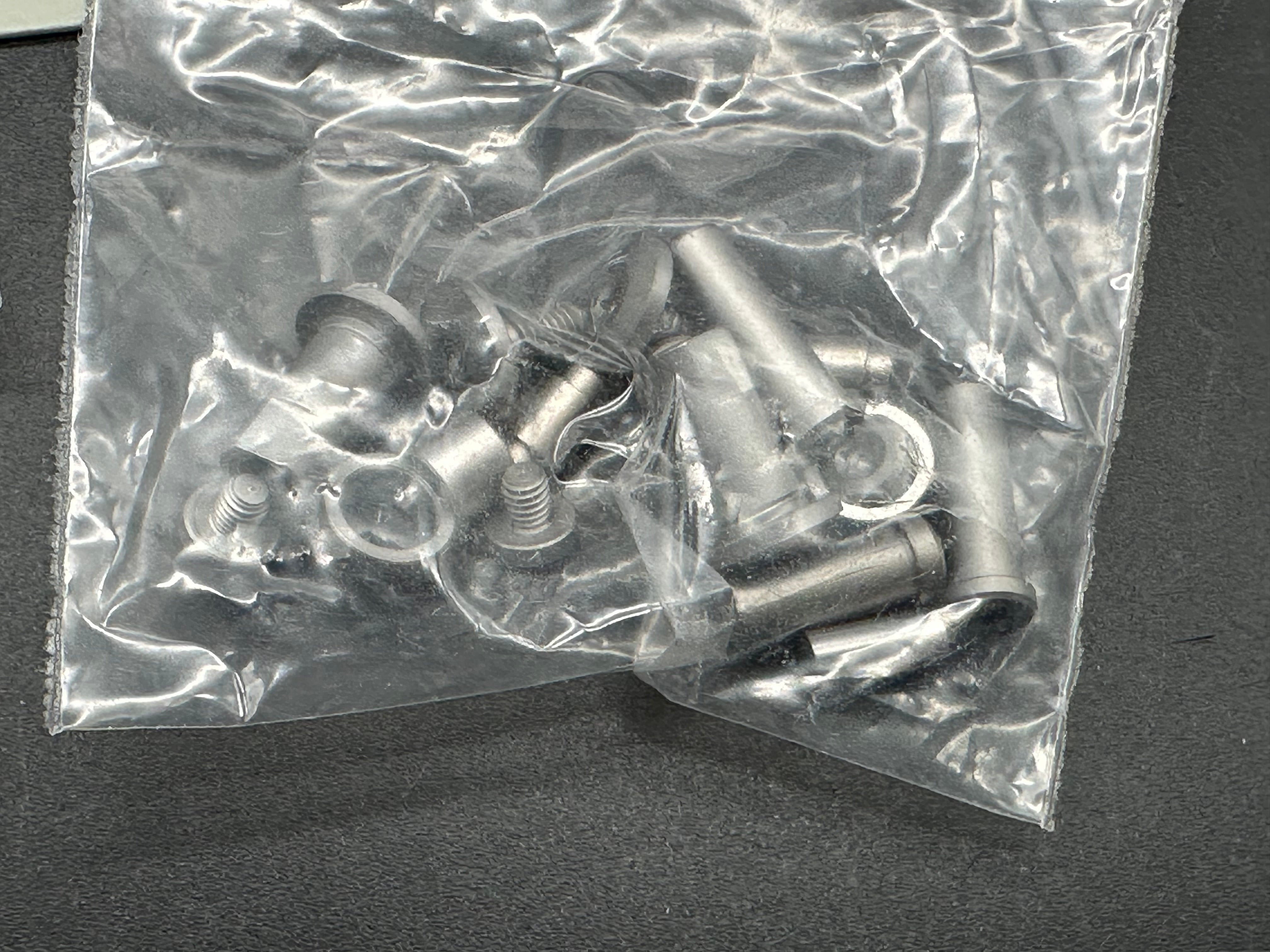 Maxace/ Midnight Cat Serpent Striker V3 Balisong/Blue Ti Liners Carbon Fiber Overlays Bohler M390