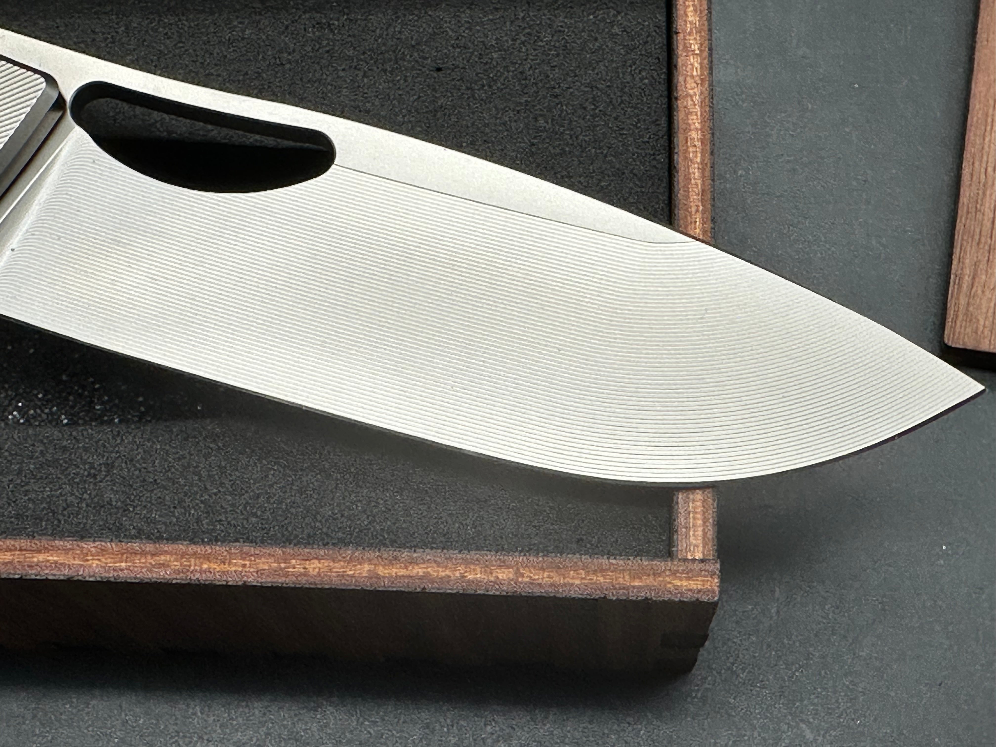 Rob Johnson Cedar Custom Build #430 - Zirblasted Micromilled Vanax Blade / Zirblasted Radial Pattern Titanium Scales with Green Hardware zirc blasted Vanax