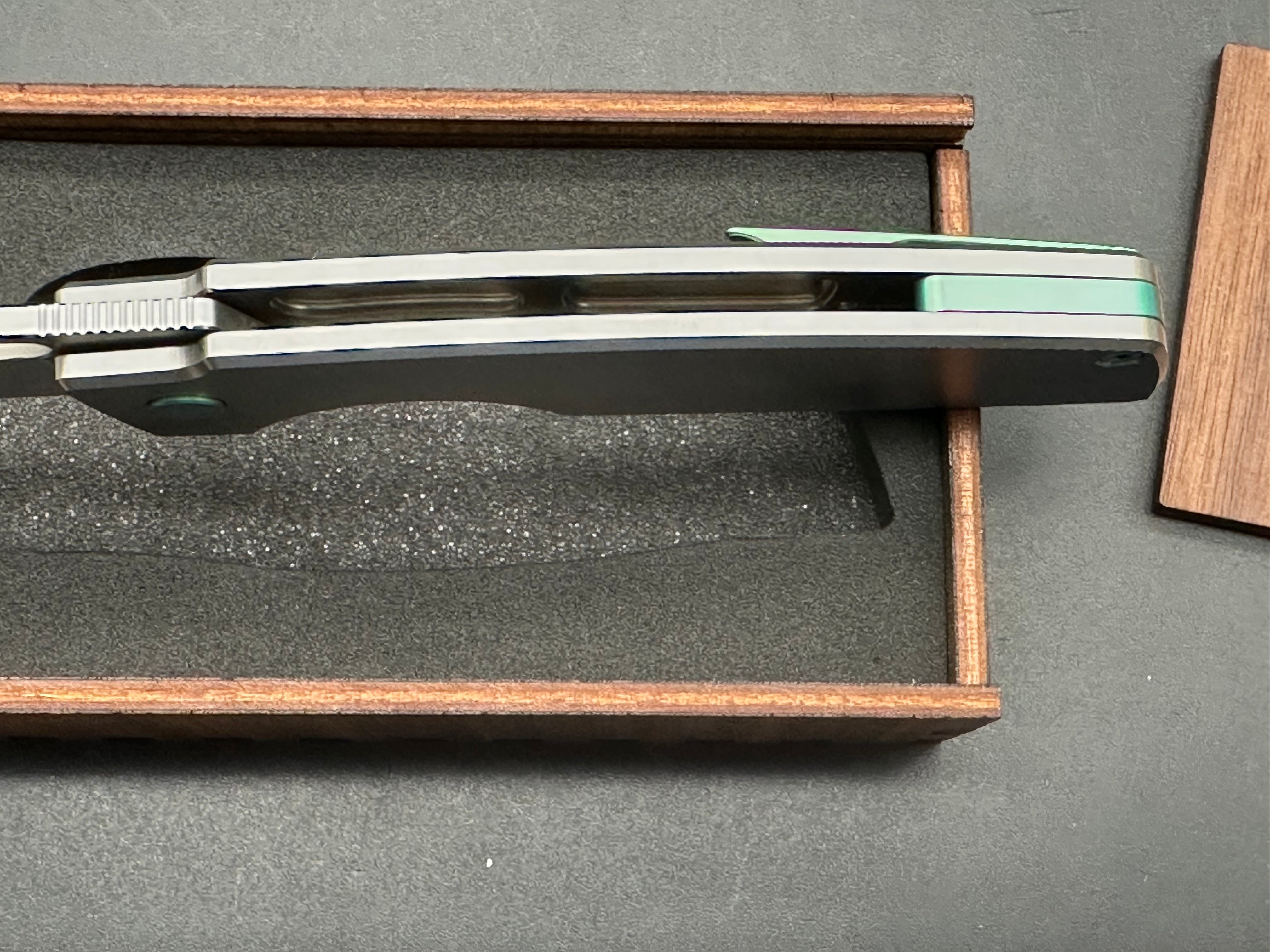 Rob Johnson Cedar Custom Build #430 - Zirblasted Micromilled Vanax Blade / Zirblasted Radial Pattern Titanium Scales with Green Hardware zirc blasted Vanax