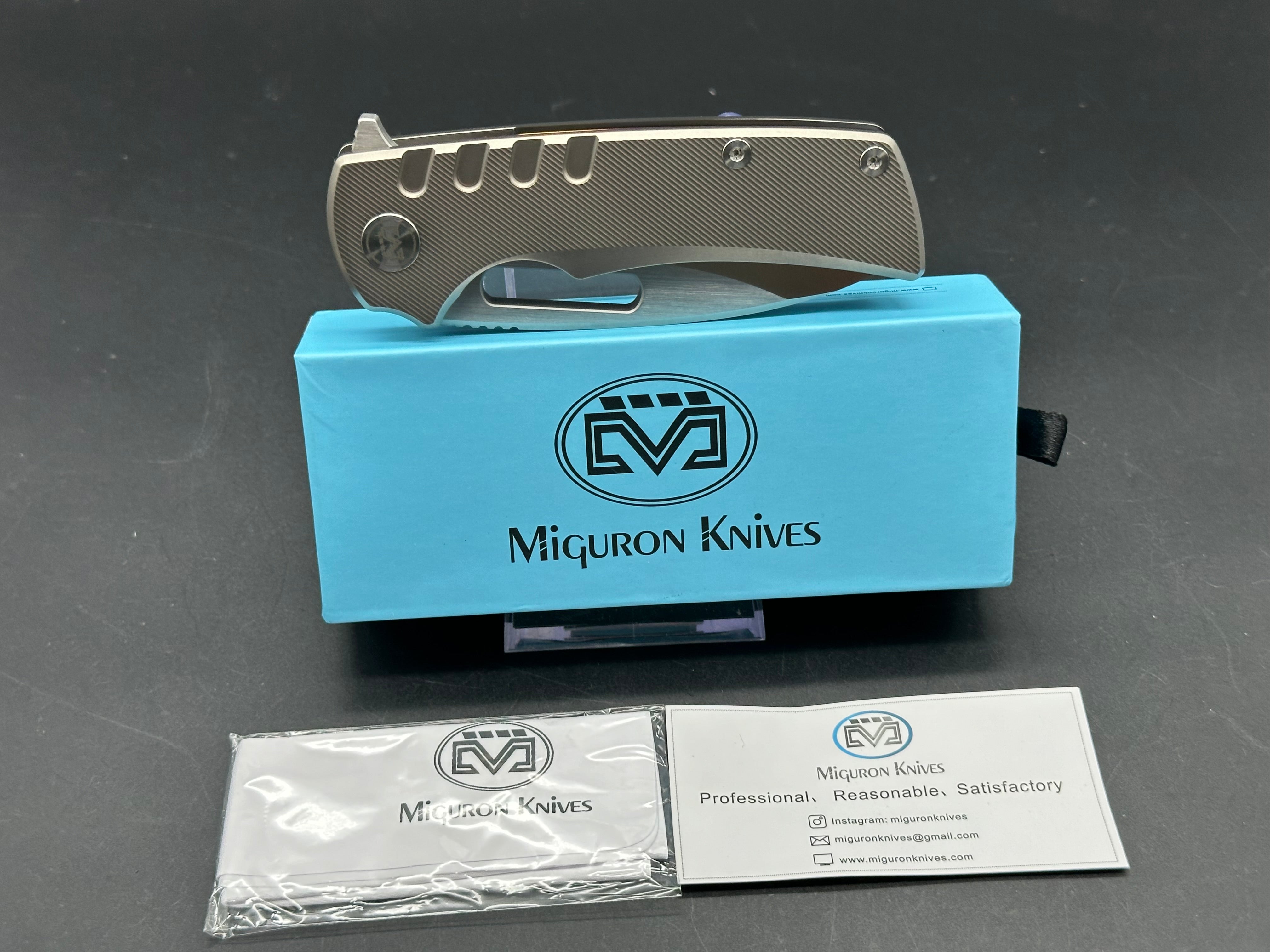 Miguron Knives Arma Grey Ti Frame & Satin Hardware M390