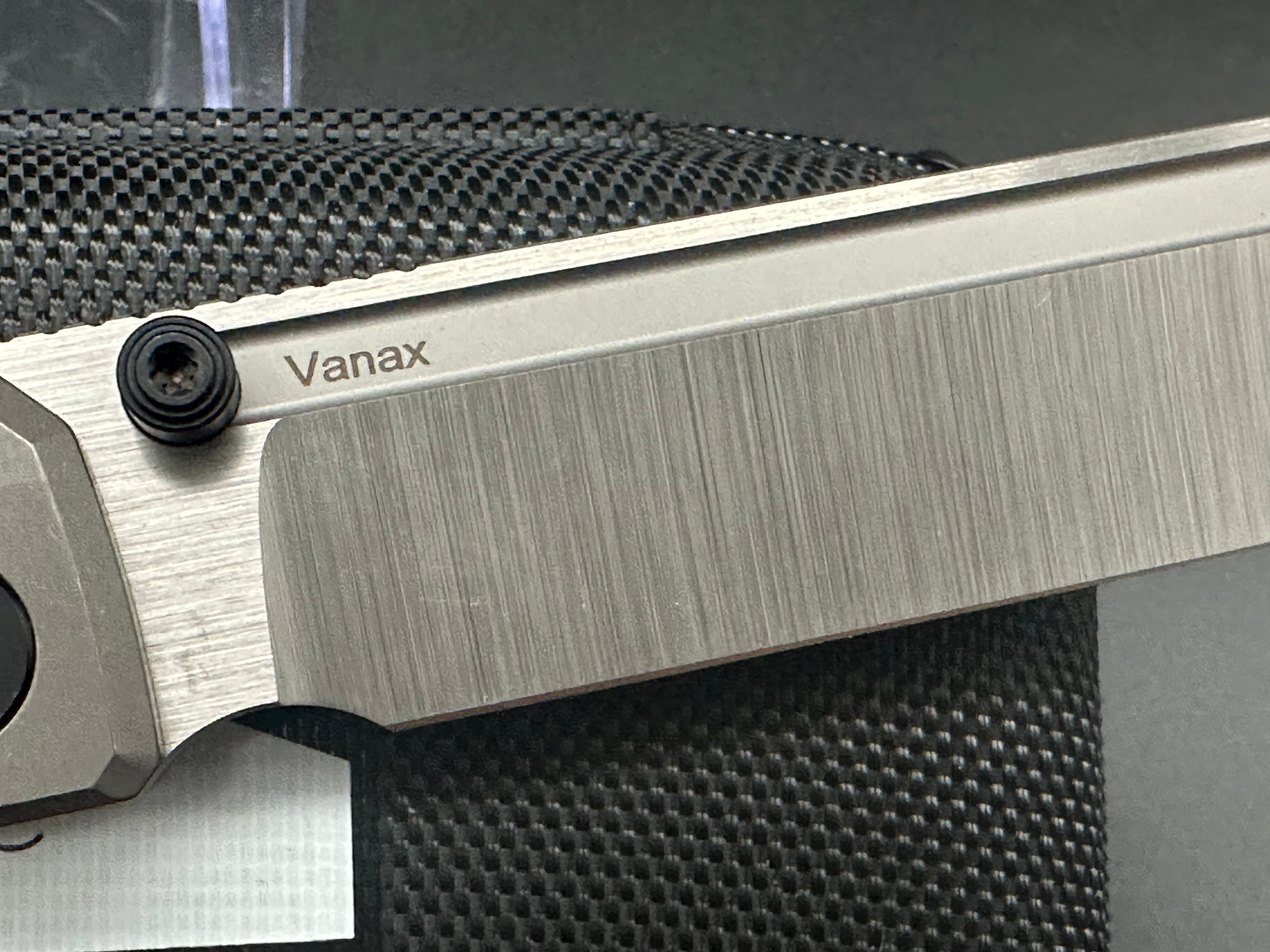 Knife Standards The RR Station 'Charcoal'