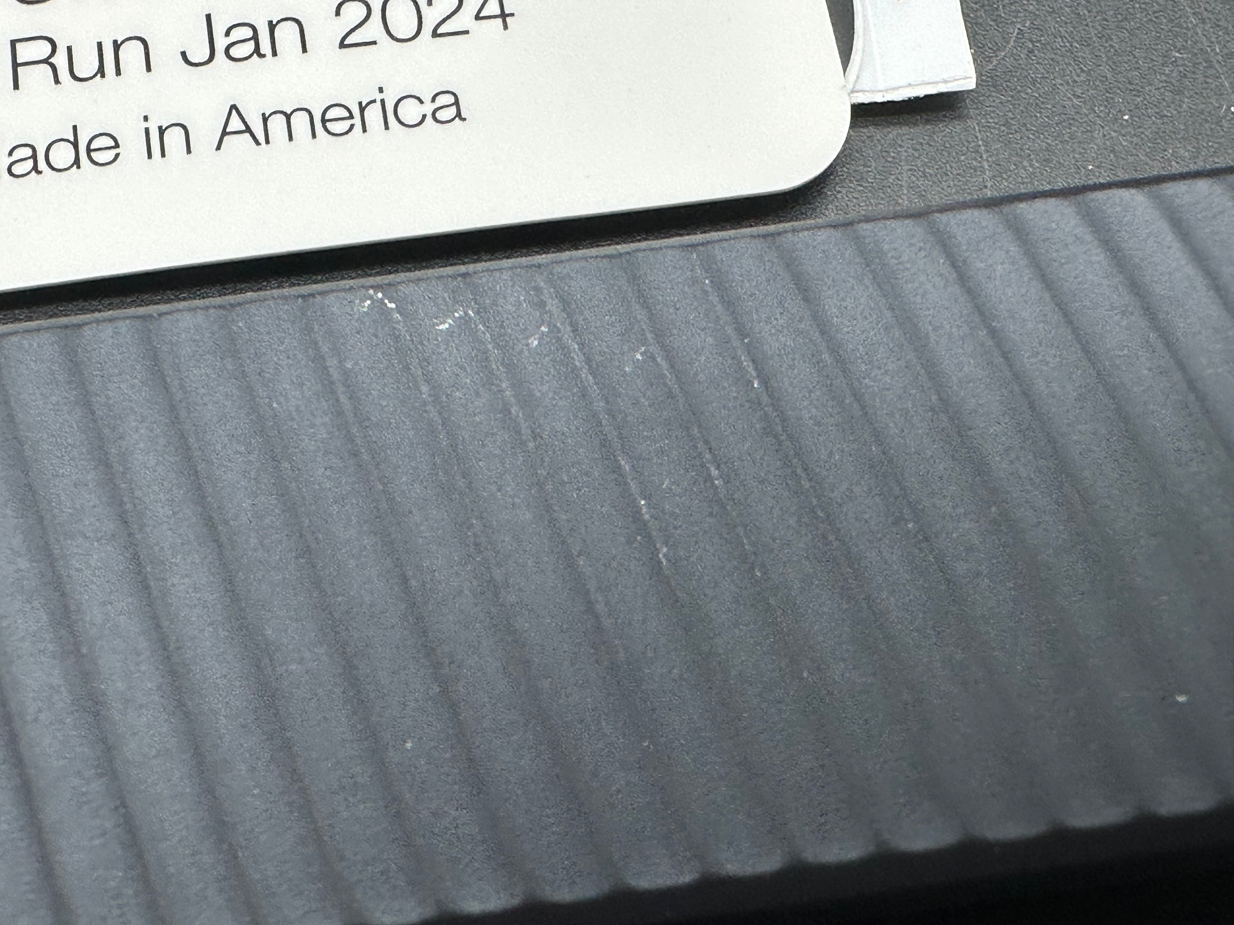 Emp EDC pulse OTF - bluish grey handle and stonewashed blade - reverse tanto magnacut blade